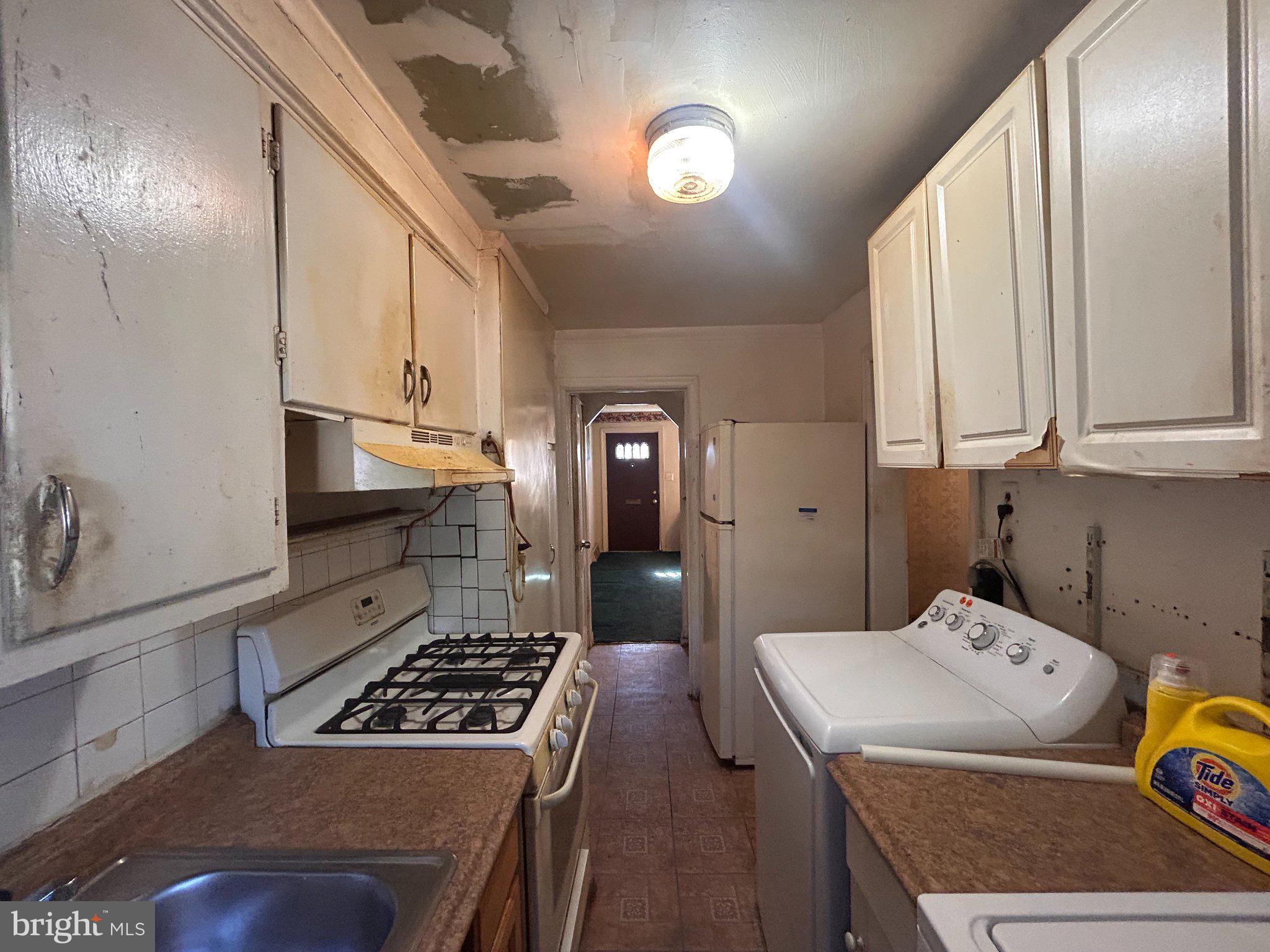 2913 Royden St, Camden, NJ 08105 photo