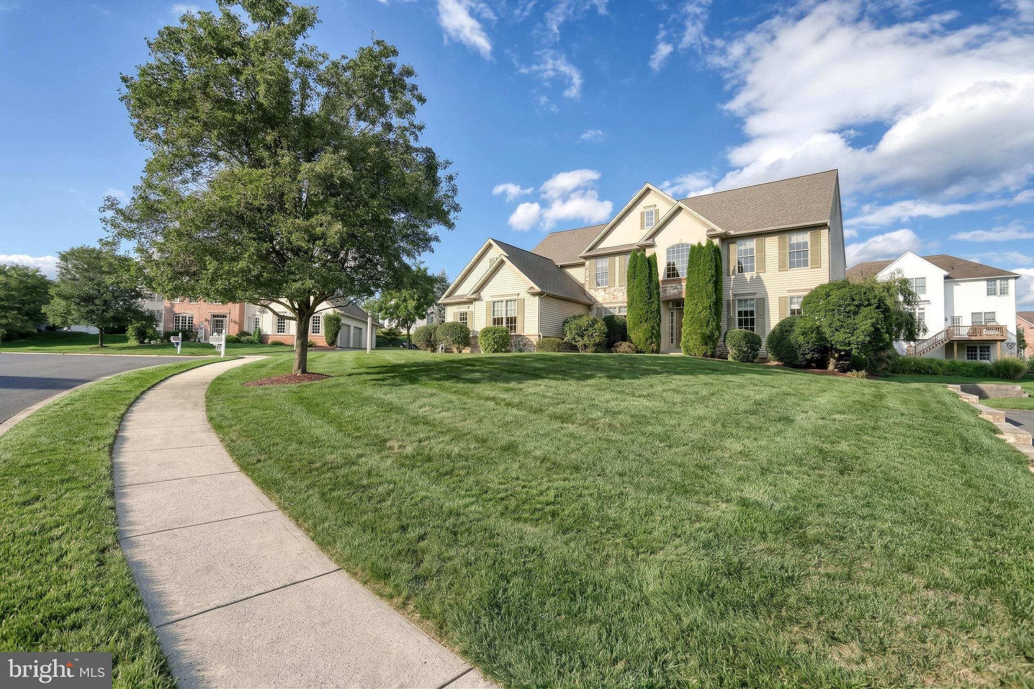 5680 Charlton Way, Mechanicsburg, PA 17050 photo