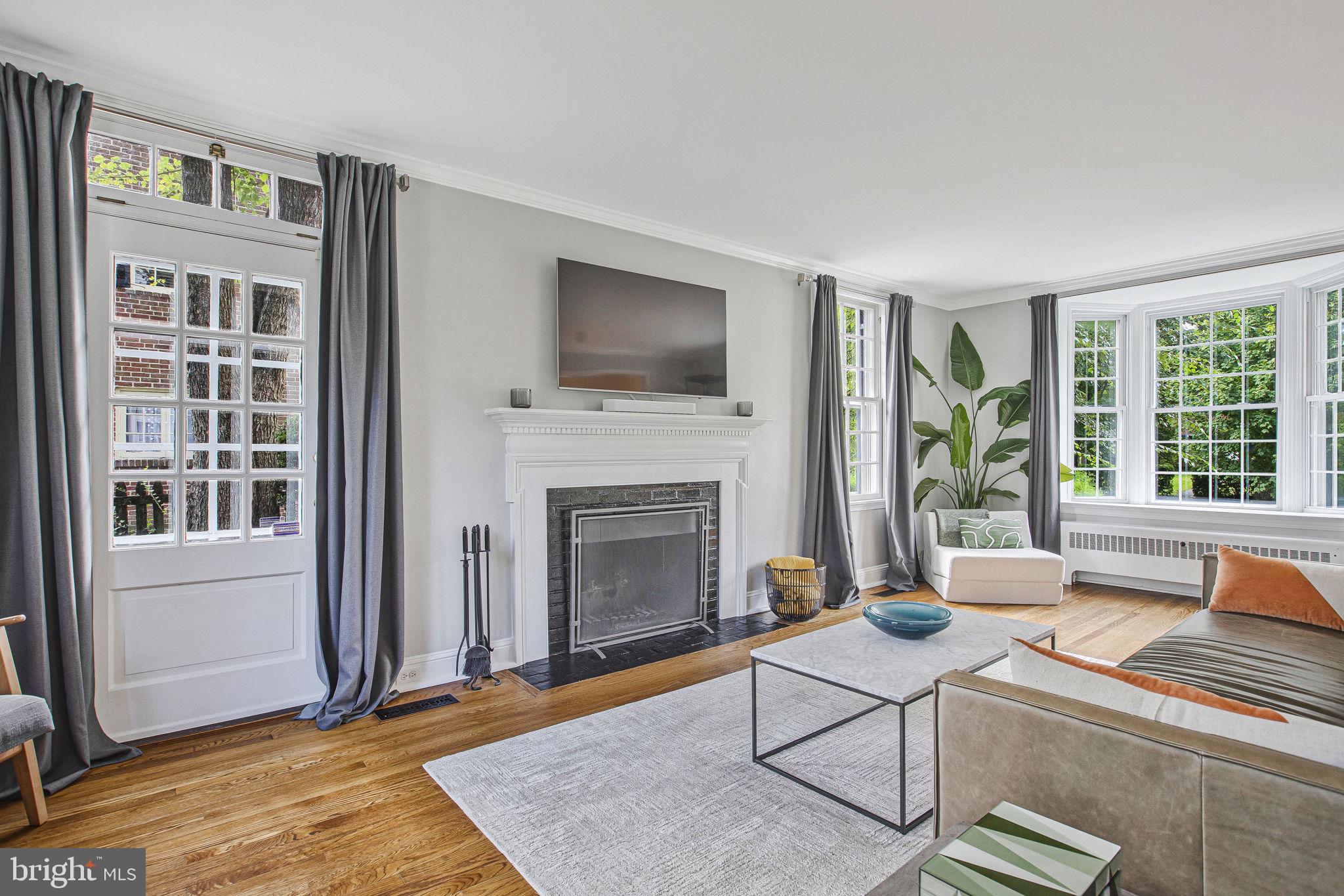 5415 Springlake Way, Baltimore, MD 21212 photo