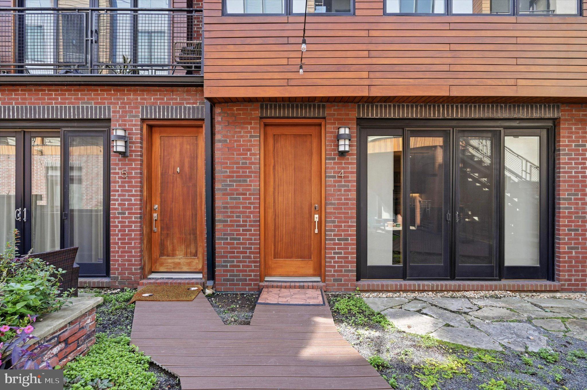 1247 E Columbia Ave #4, Philadelphia, PA 19125 photo