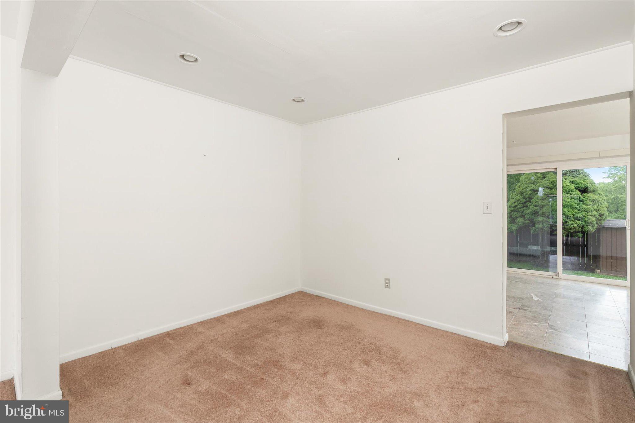 460 Fairfield Rd, East Windsor Twp, NJ 08520 photo