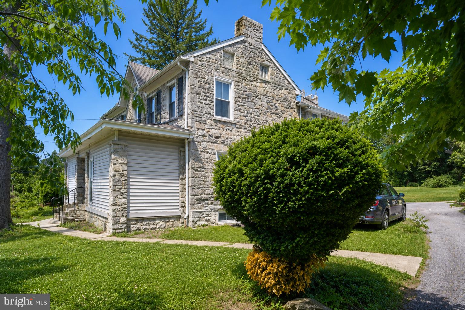 2600 Woodlawn St, Harrisburg, PA 17111 photo