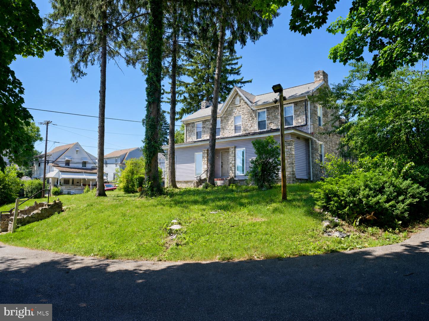 2600 Woodlawn St, Harrisburg, PA 17111 photo