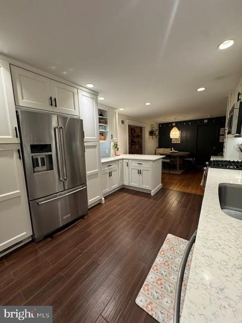 903 Cedar St, Riverton, NJ 08077 photo