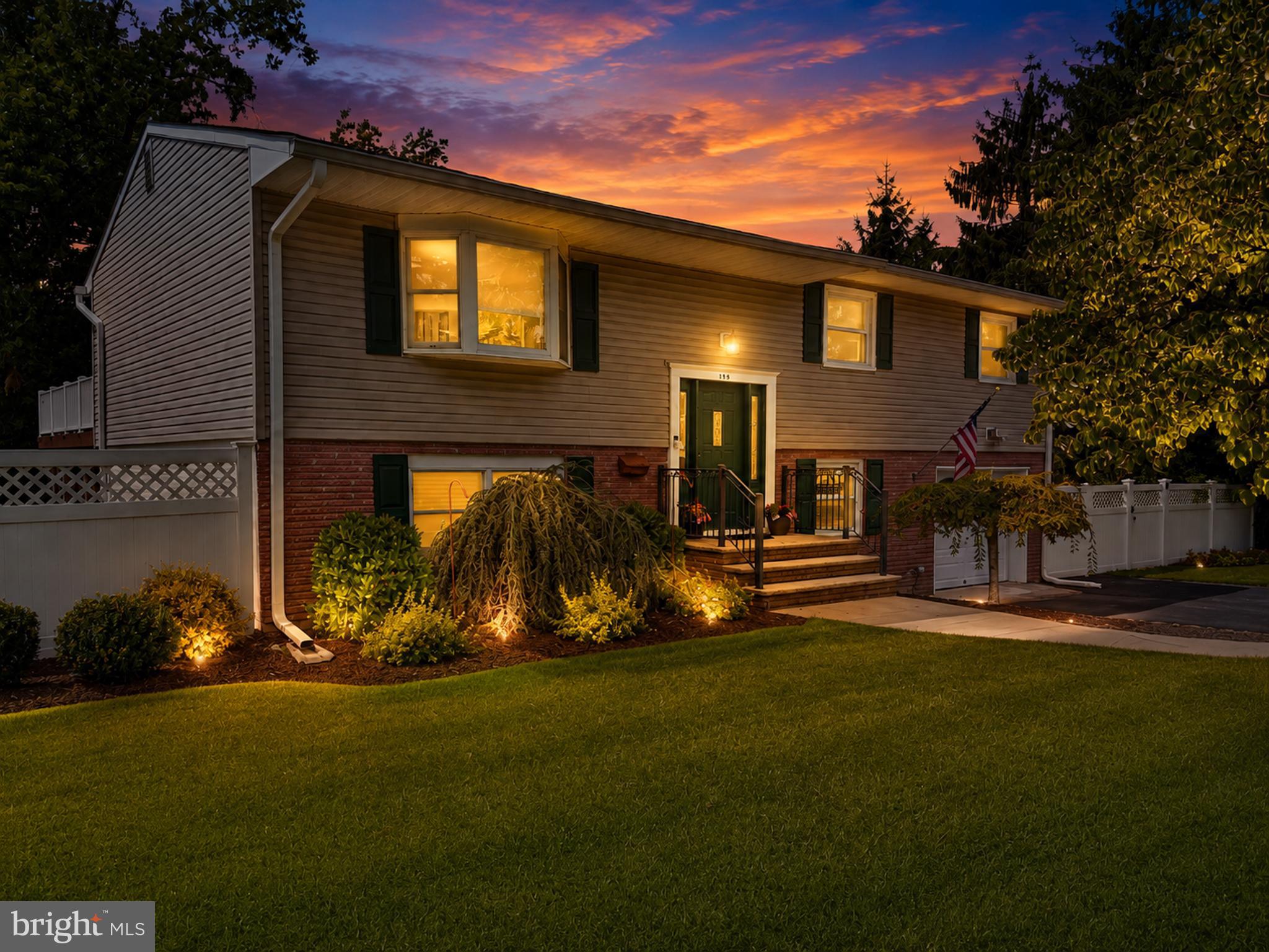 104 Pinewood Rd, Howell, NJ 07731 photo