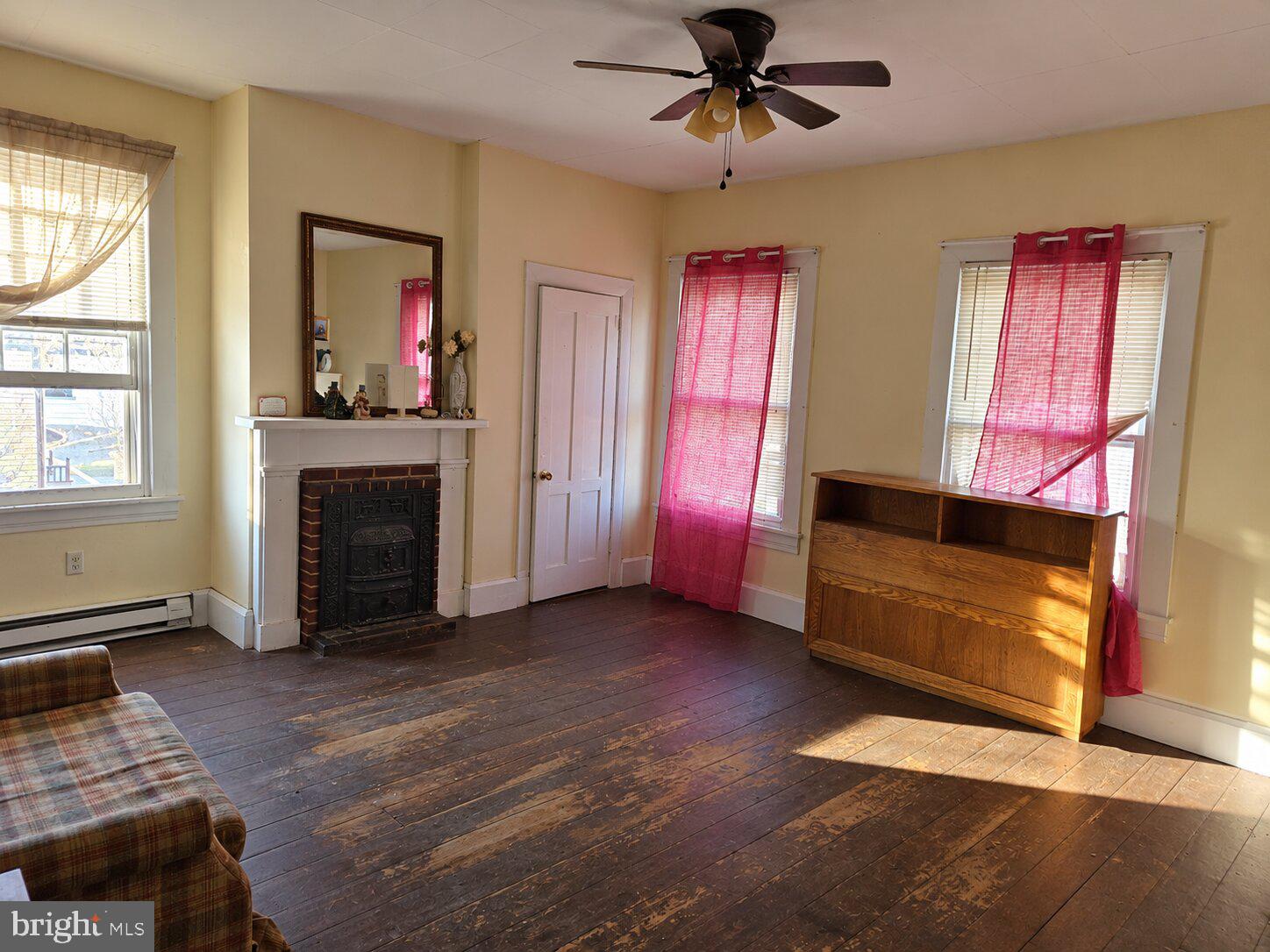 87 W Broadway 89, Salem, NJ 08079 photo