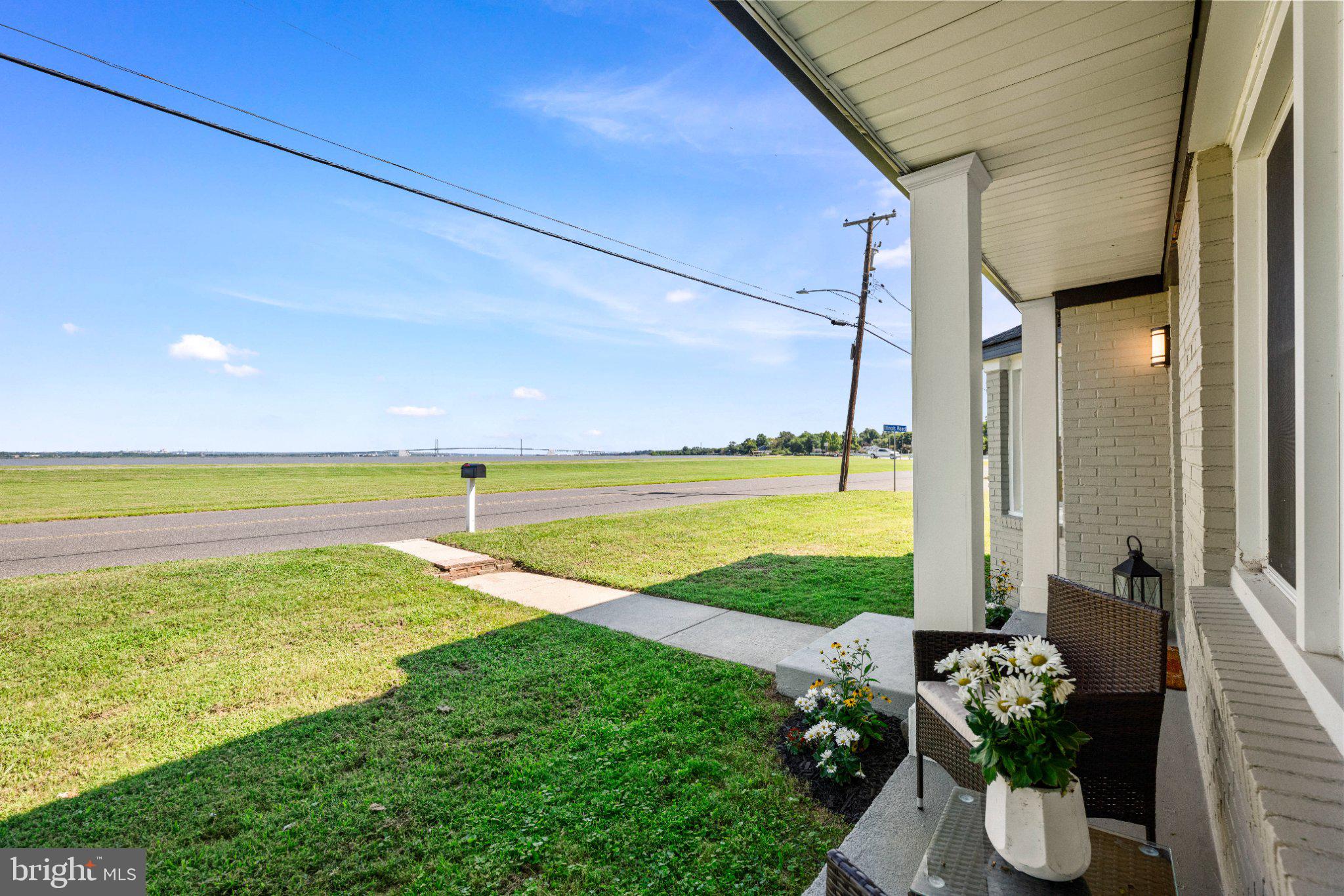 96 Riviera Dr, Pennsville, NJ 08070 photo