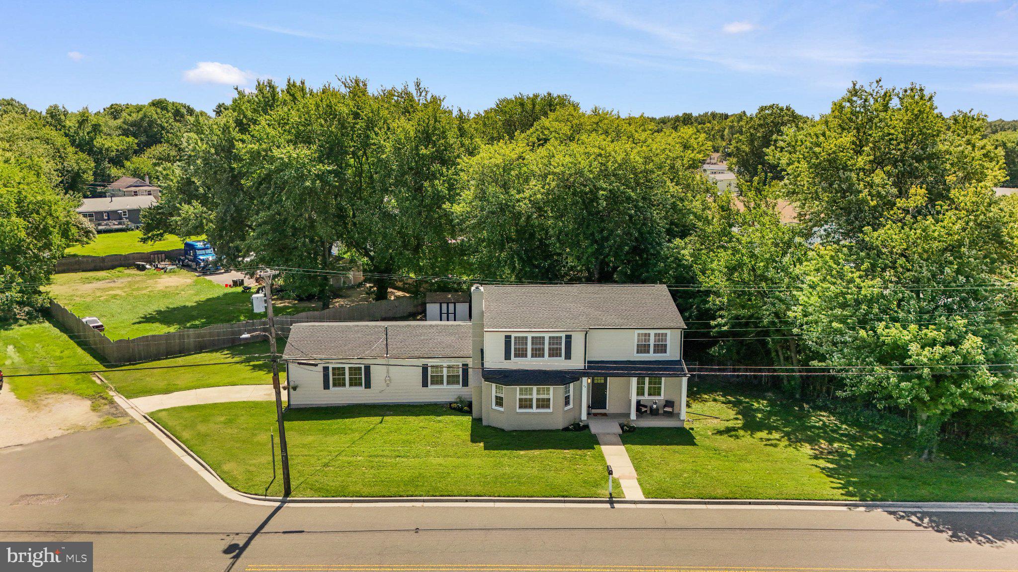96 Riviera Dr, Pennsville, NJ 08070