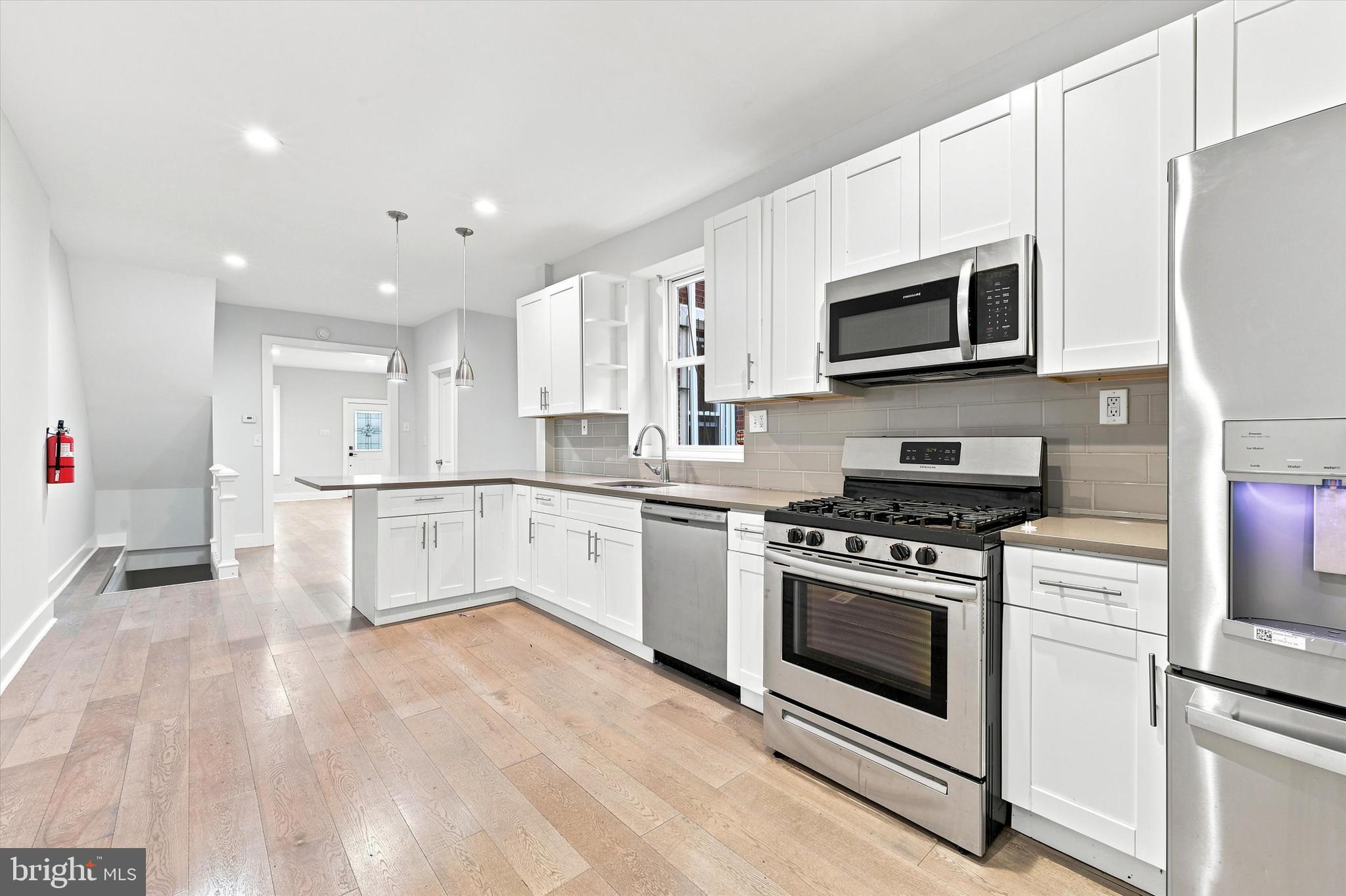 5515 Catharine St, Philadelphia, PA 19143 photo