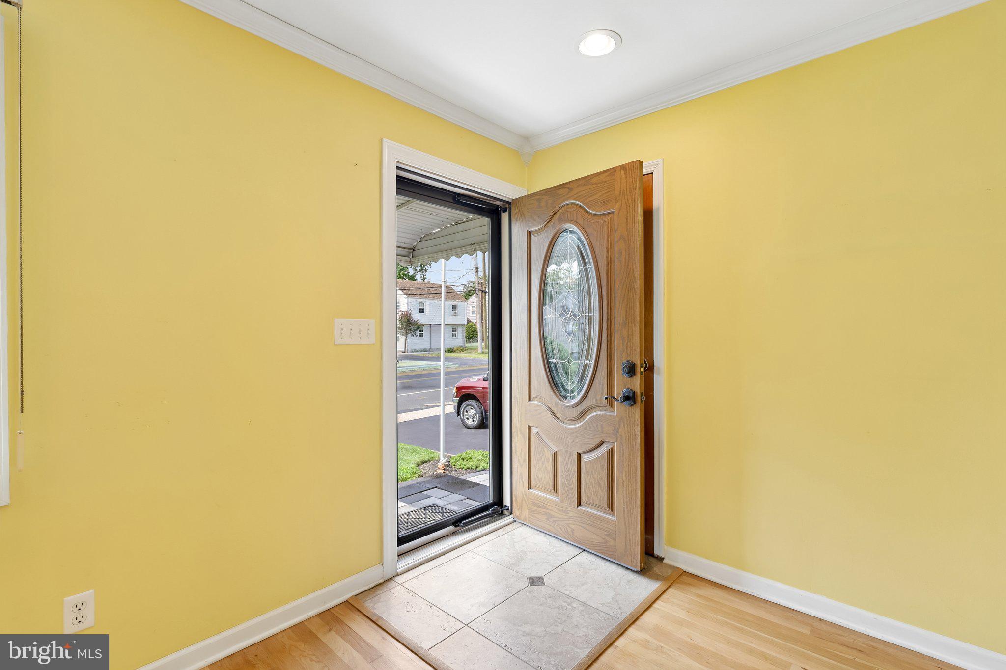 1526 N Stiles St, Linden, NJ 07036 photo