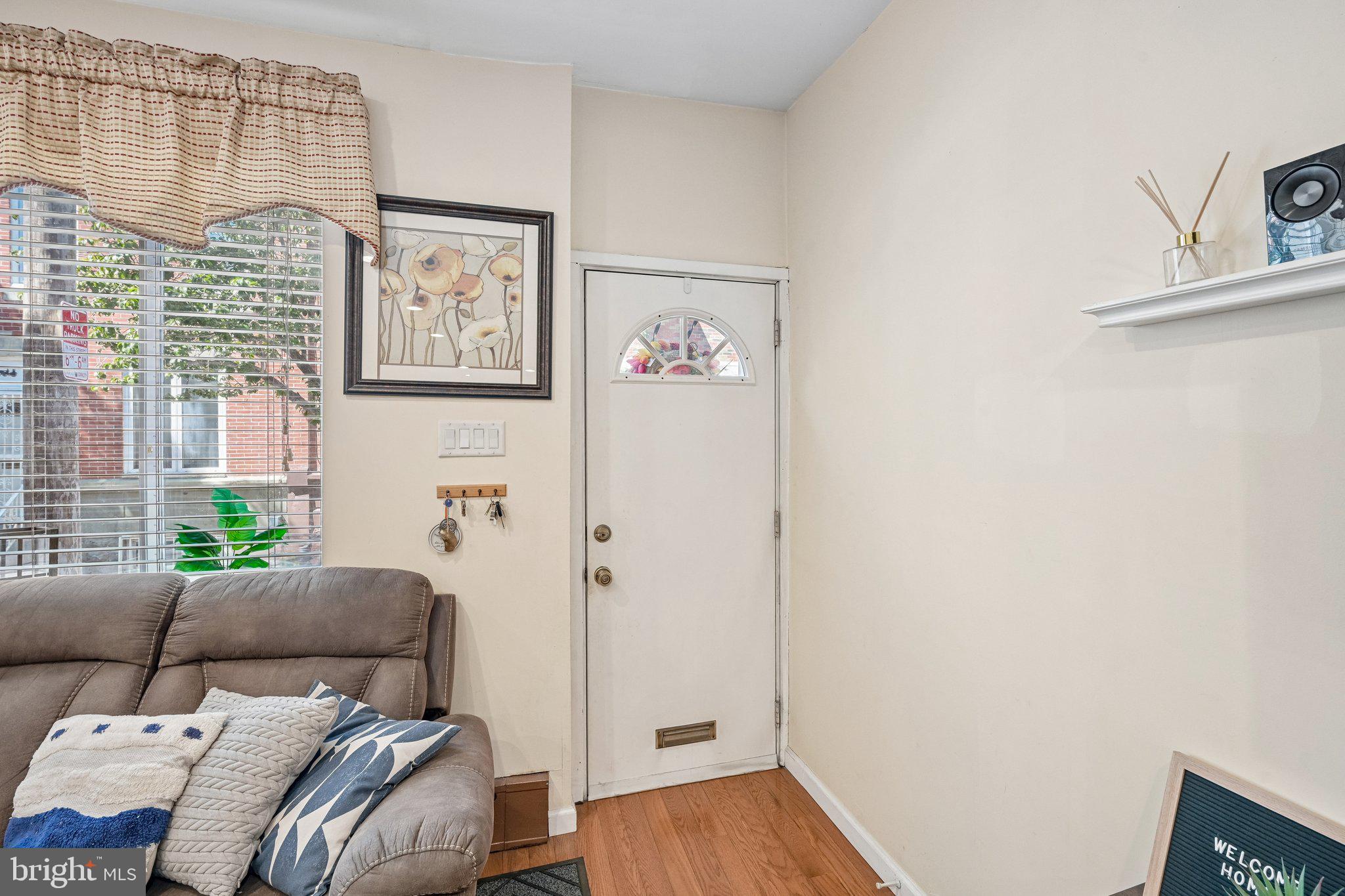 2535 S Carlisle St, Philadelphia, PA 19145 photo