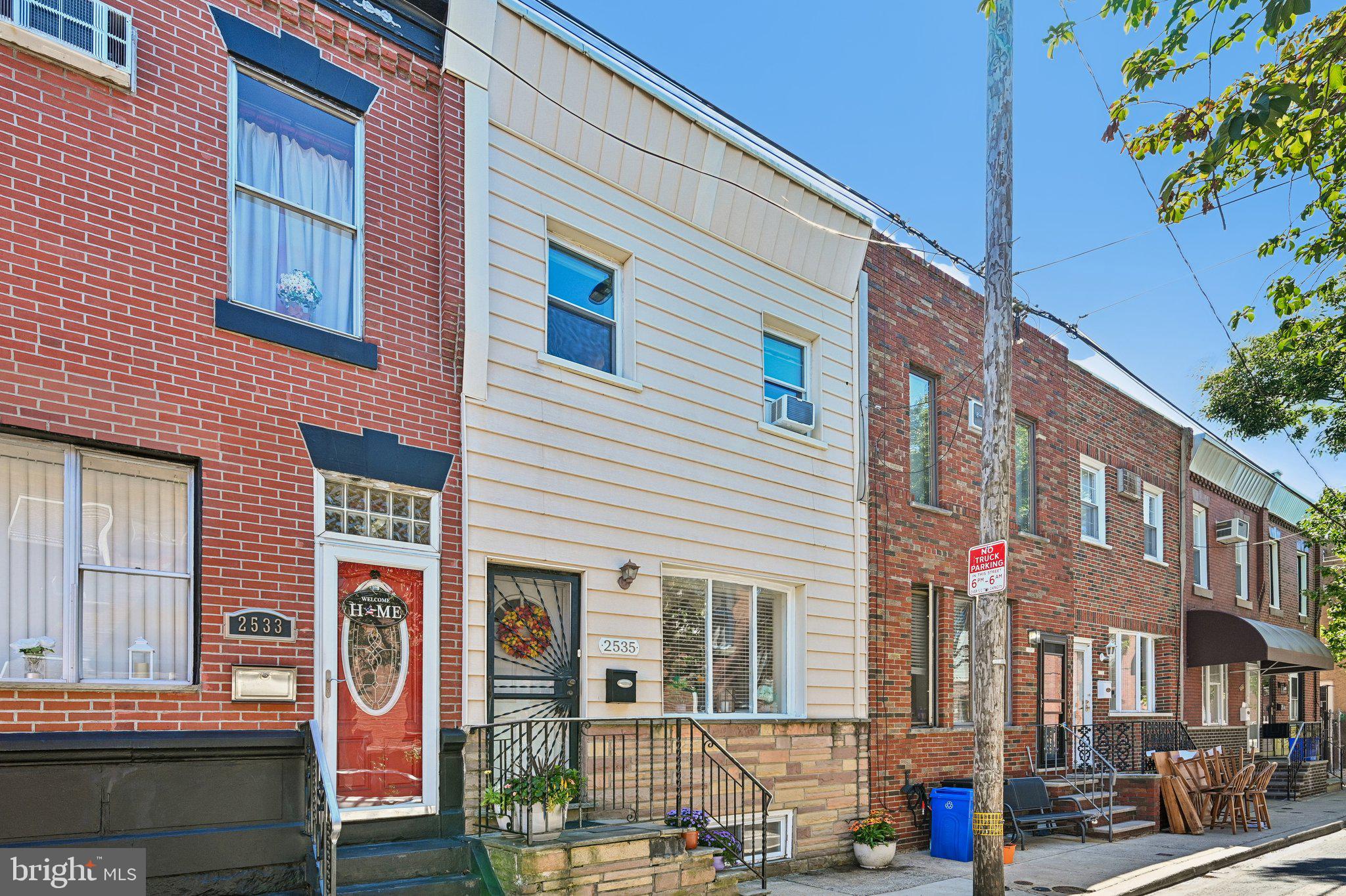 2535 S Carlisle St, Philadelphia, PA 19145 photo