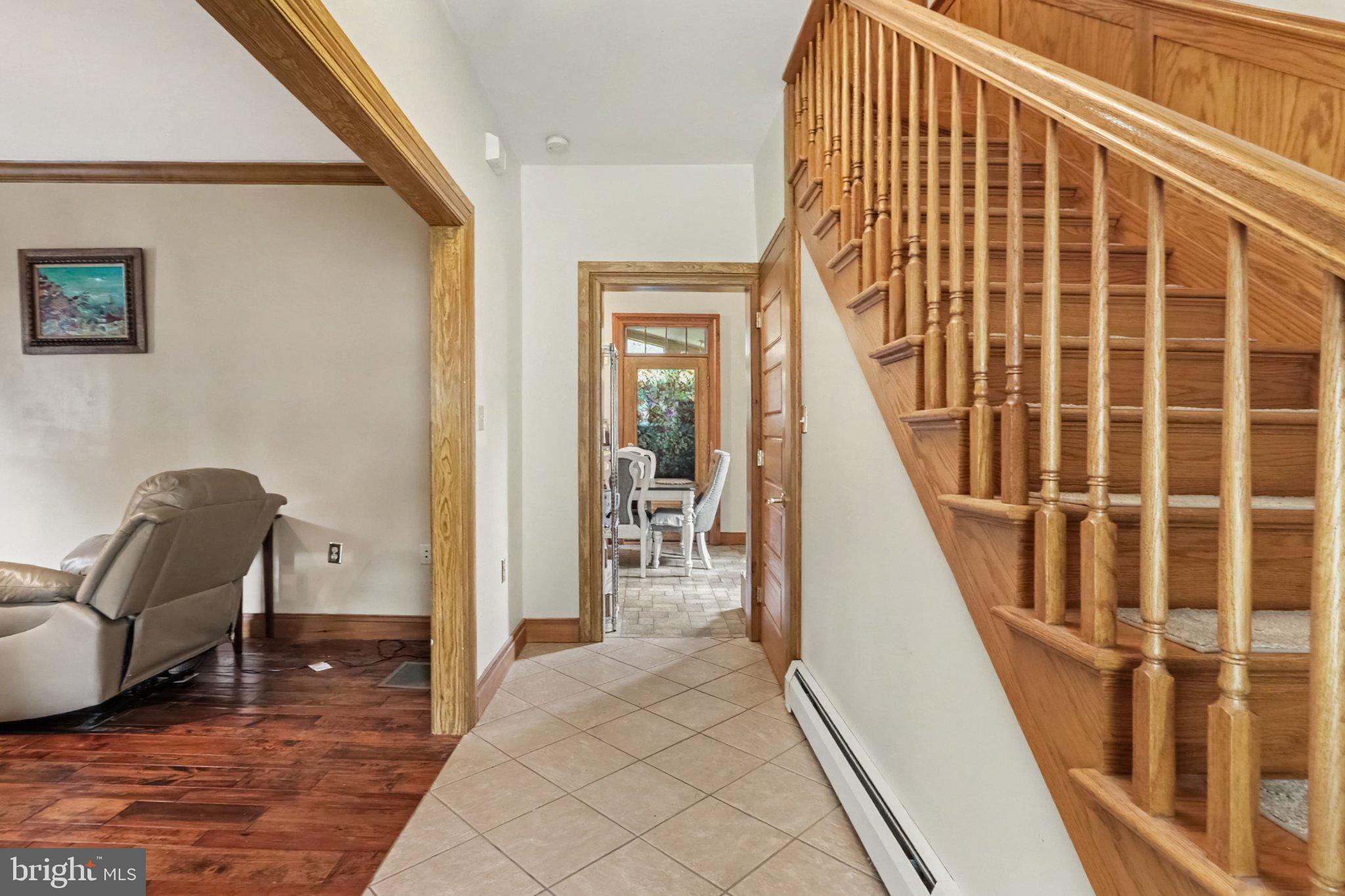 63 W Main St, Lebanon, PA 17042 photo
