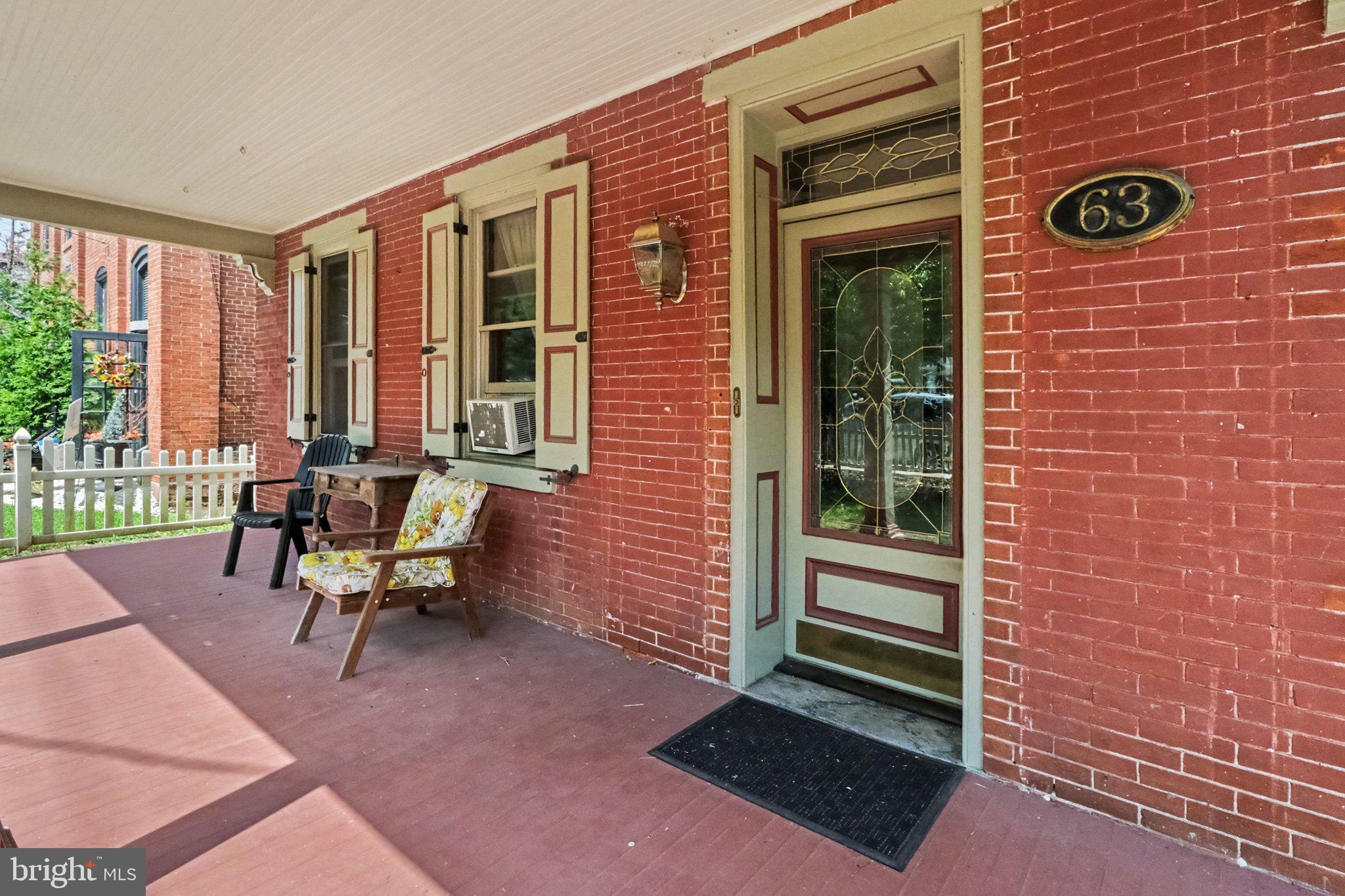 63 W Main St, Lebanon, PA 17042 photo
