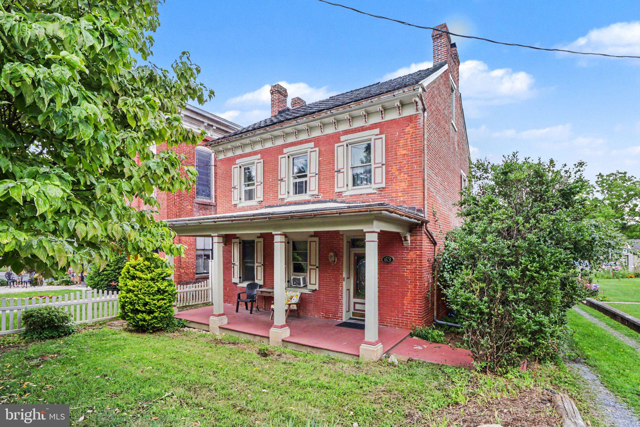 63 W Main St, Lebanon, PA 17042 photo