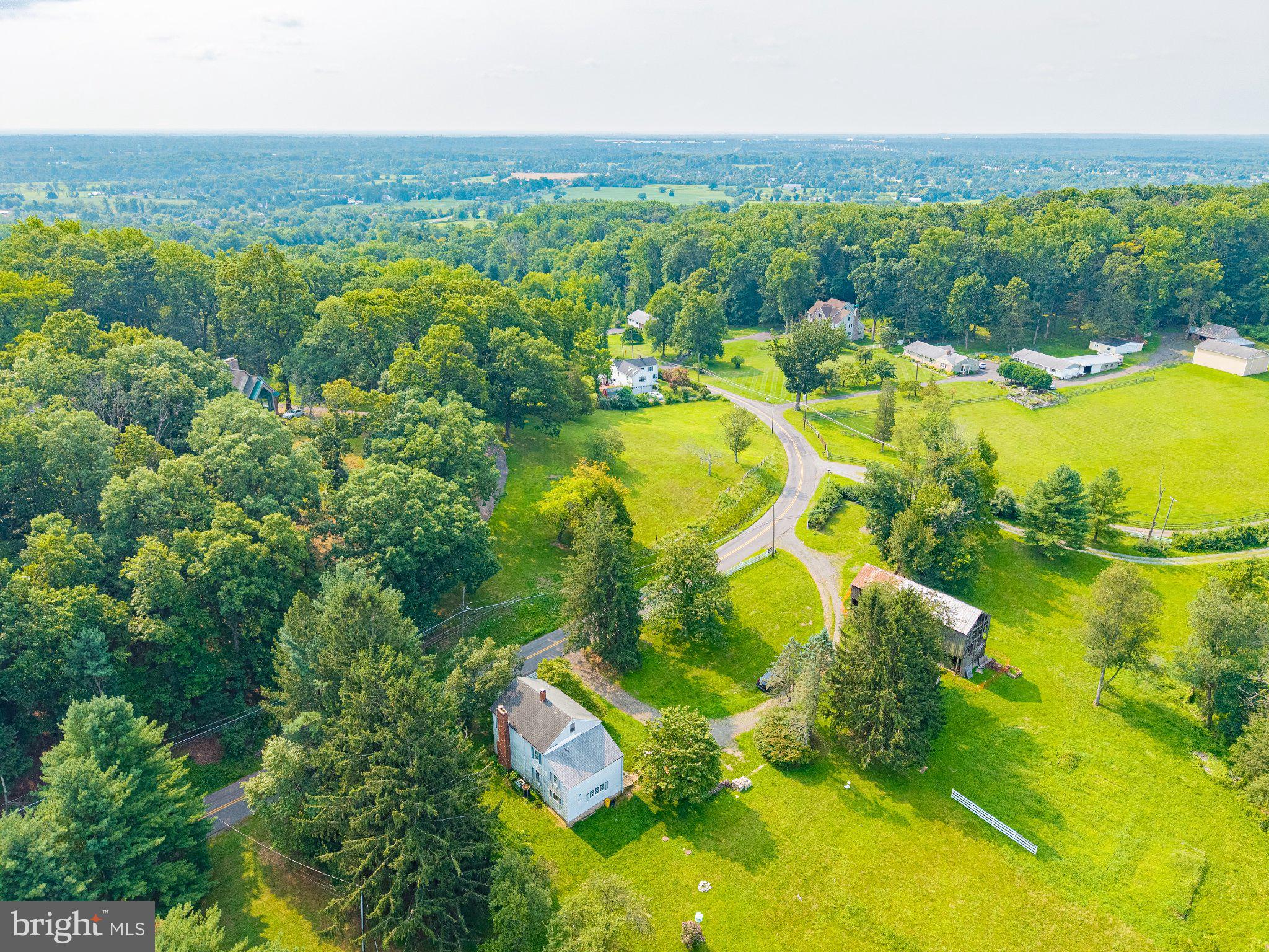 67 Poor Farm Rd, Hopewell, NJ 08525