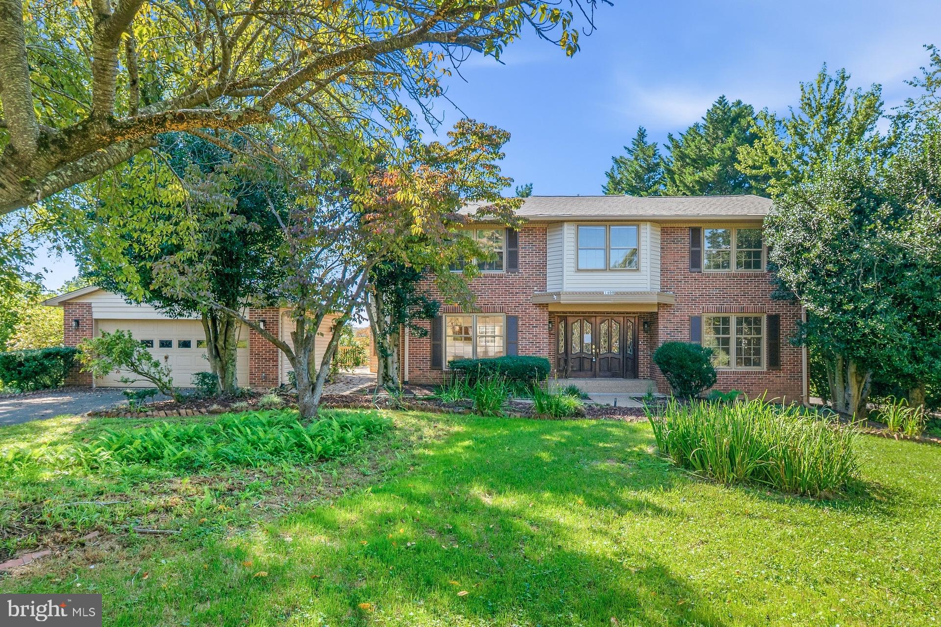 1600 Charnita Ct, Vienna, VA 22182
