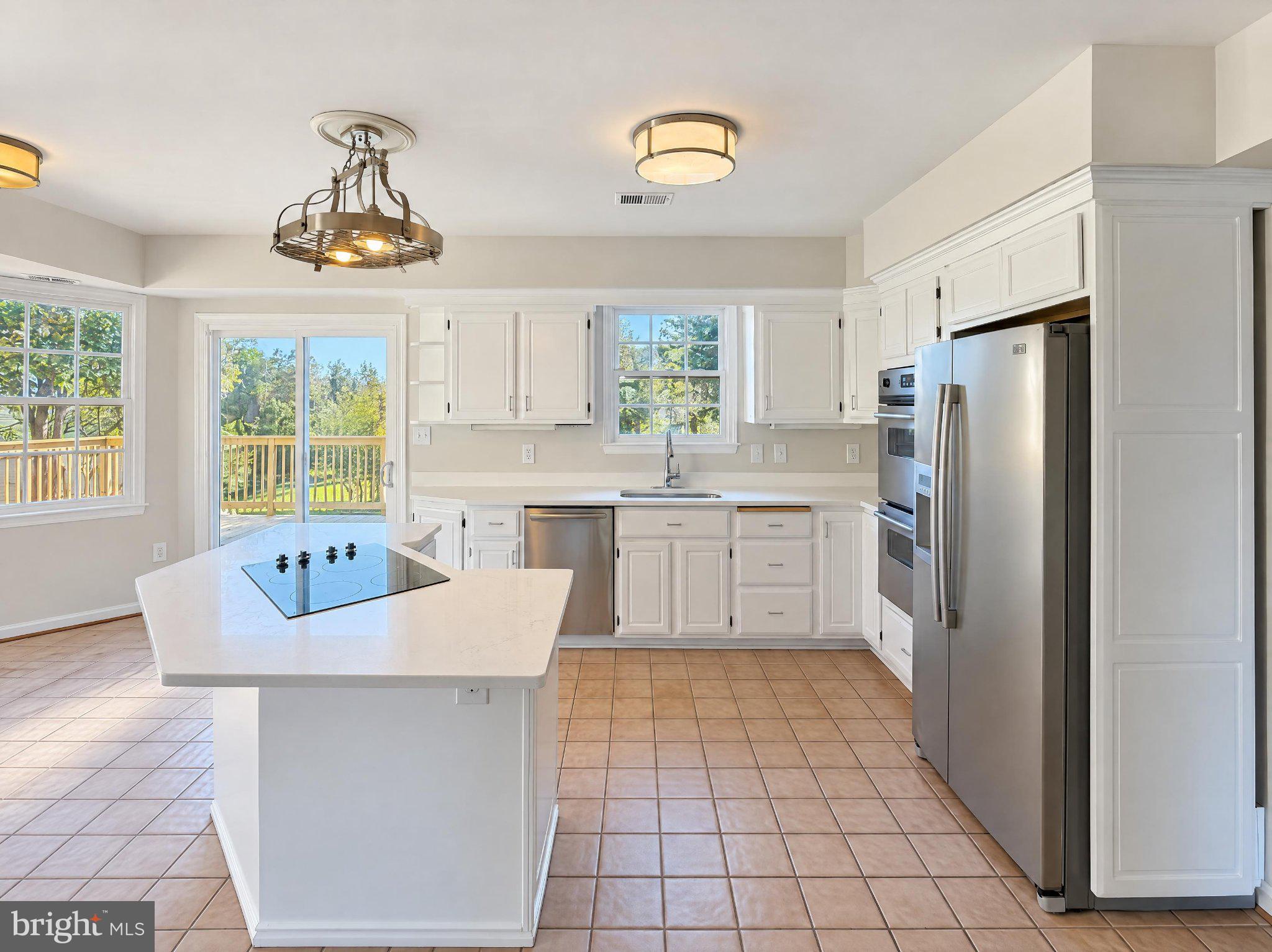 1600 Charnita Ct, Vienna, VA 22182 photo