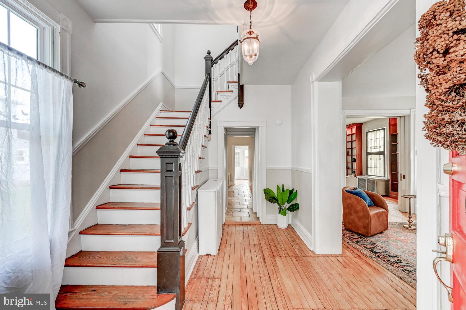 707 Saint Johns Rd, Baltimore, MD 21210 photo