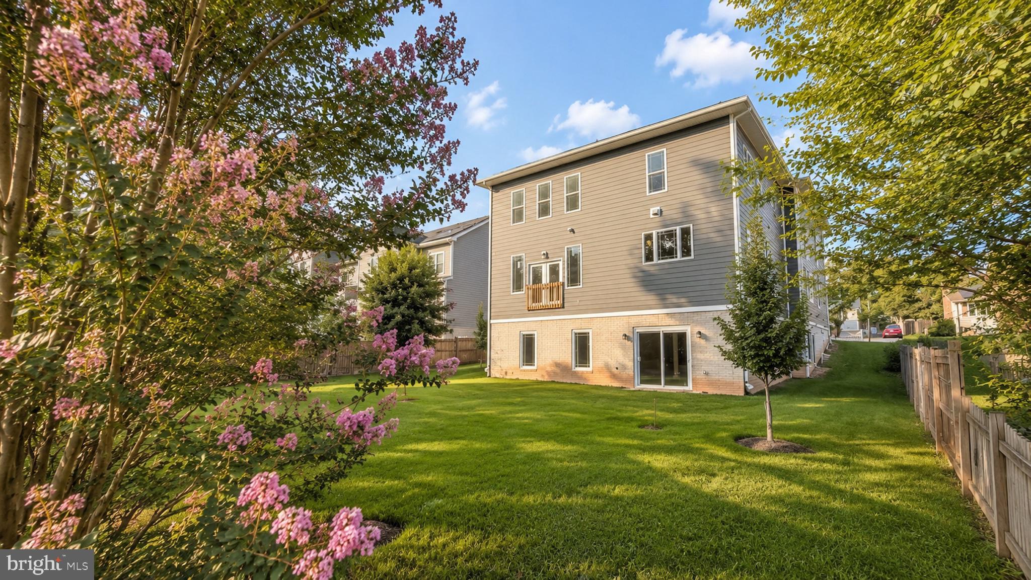 3607 Heritage Ln, Fairfax, VA 22030 photo