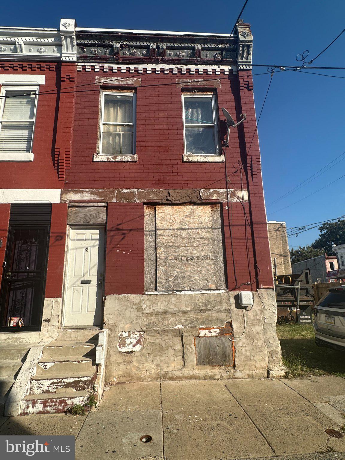 2505 Bouvier St, Philadelphia, PA 19132