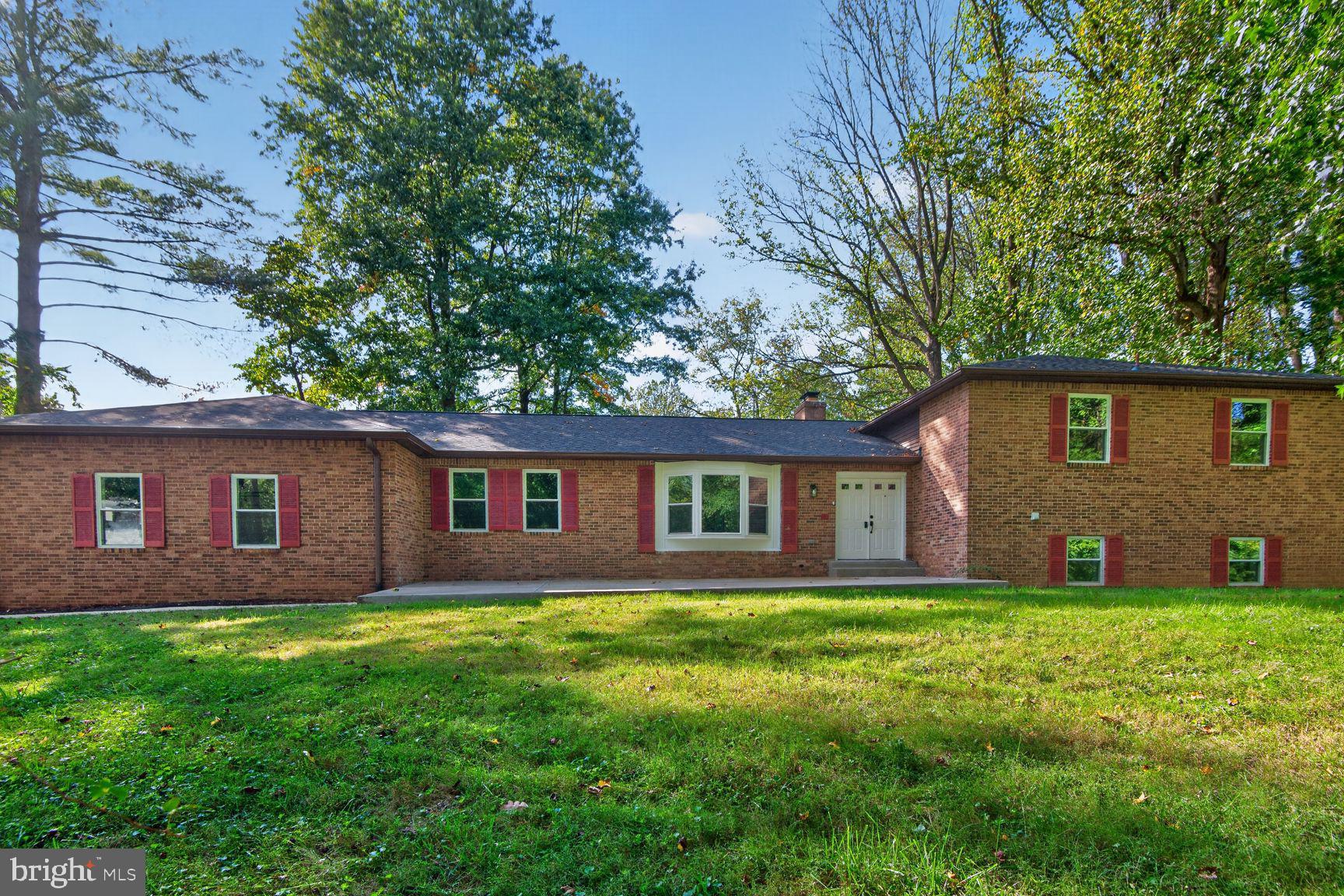 12300 Lisborough Rd, Bowie, MD 20720