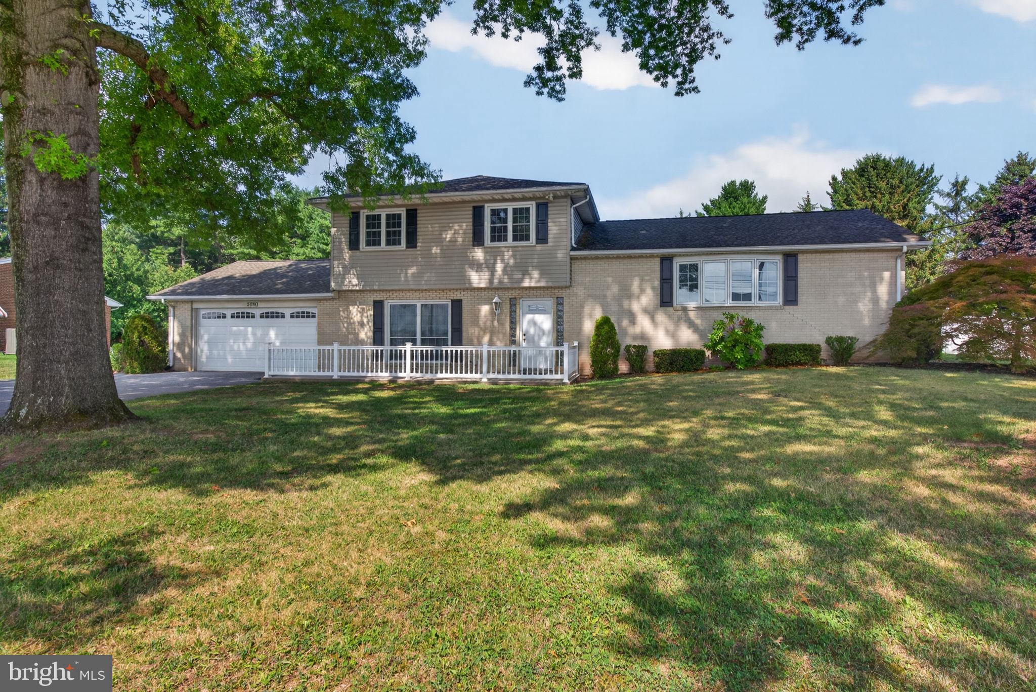 3580 Board Rd, York, PA 17406