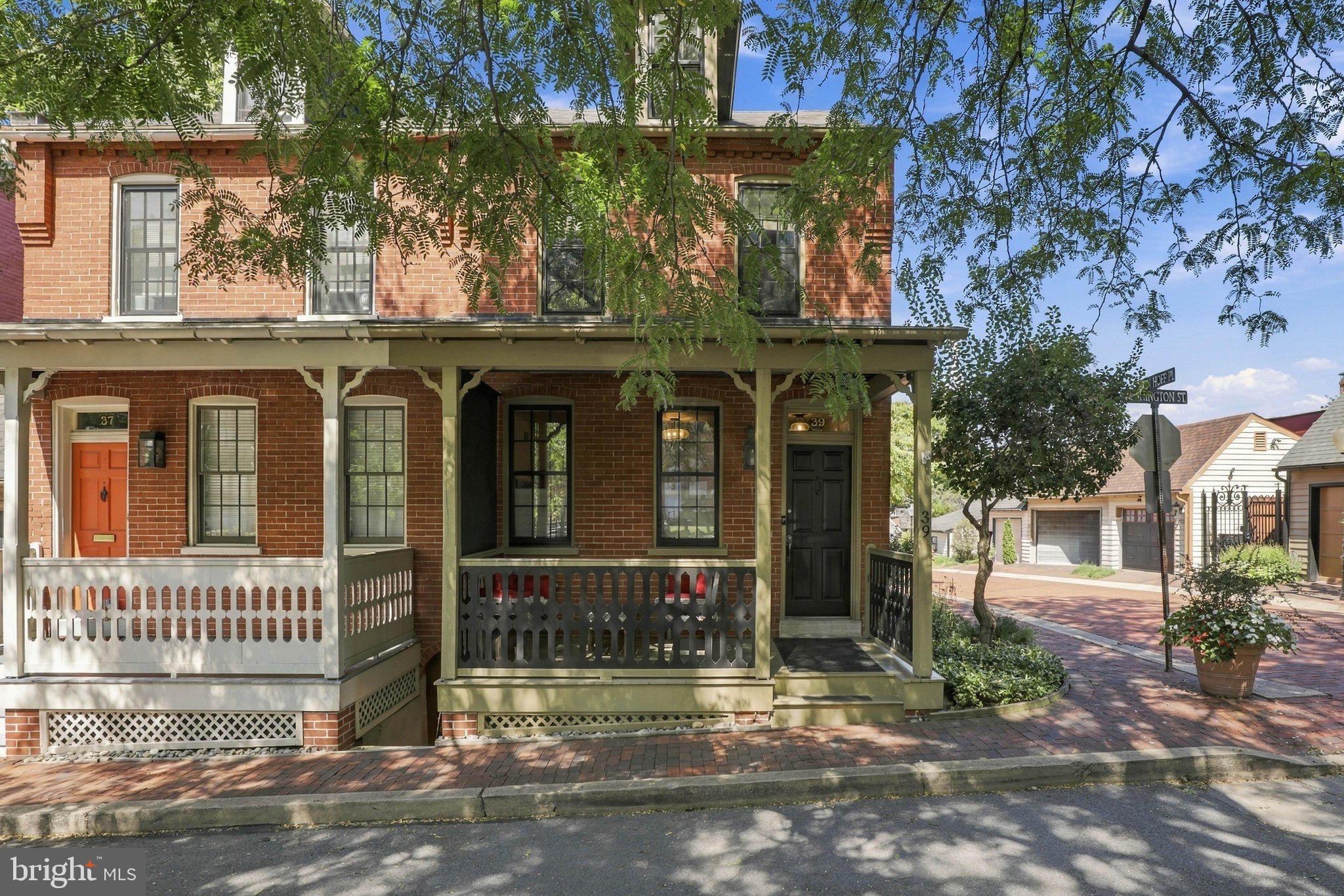 Lancaster, PA 17602