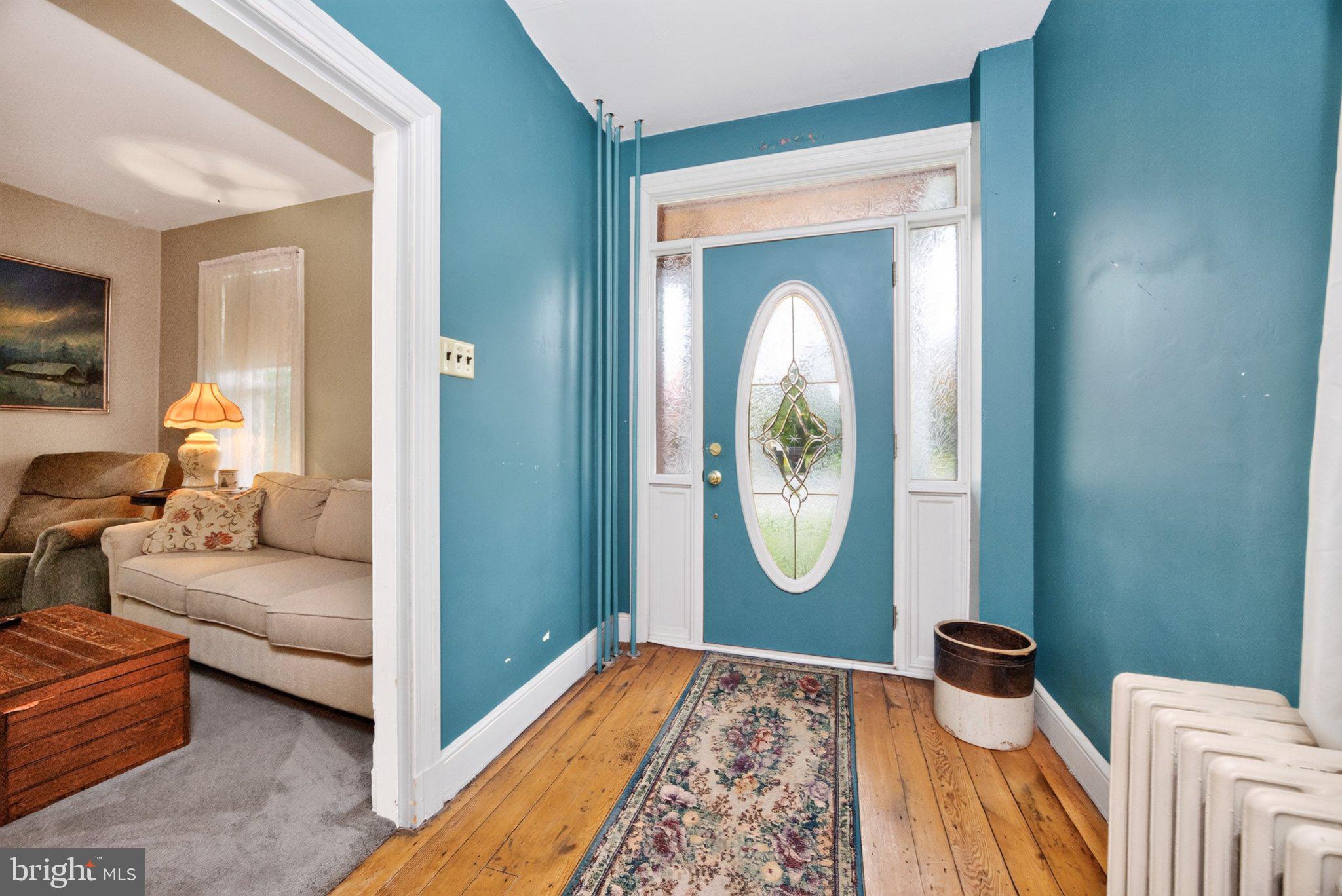 16 Hilltown Pike, Line Lexington, PA 18932 photo