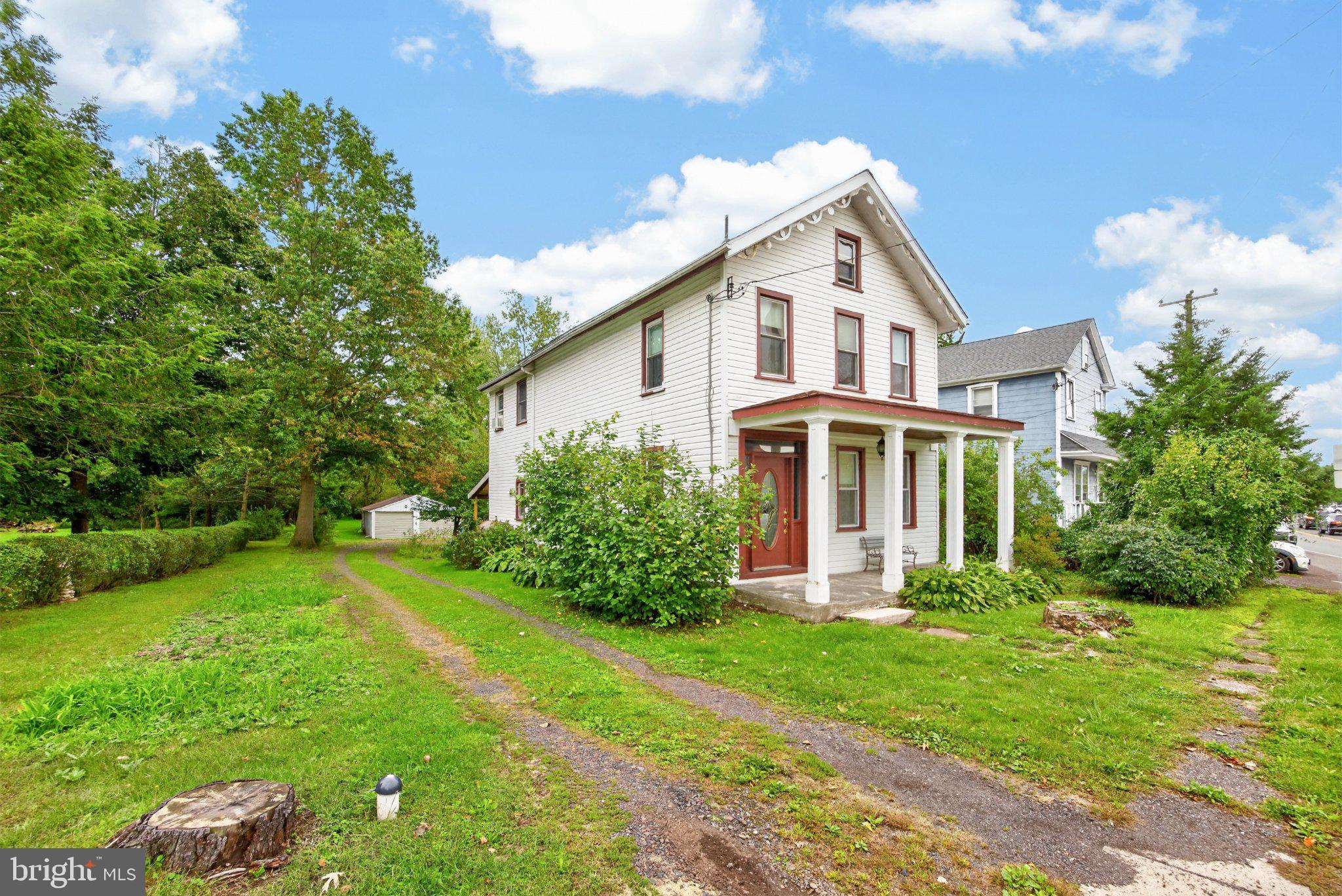 16 Hilltown Pike, Line Lexington, PA 18932 photo