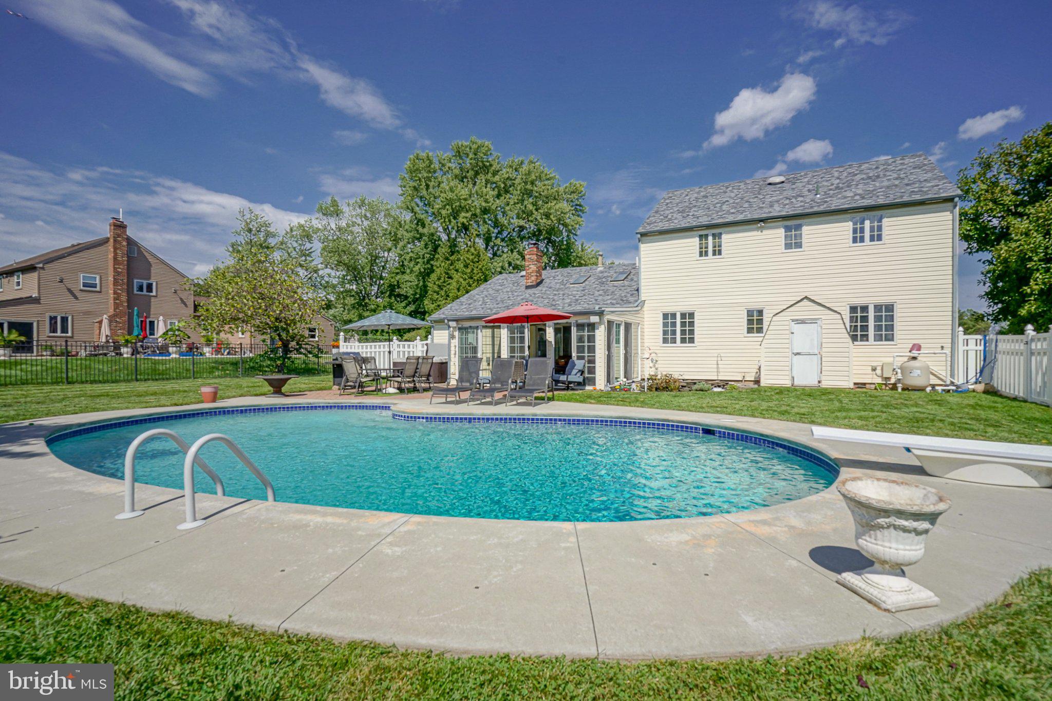 154 Forge Rd, Delran, NJ 08075 photo