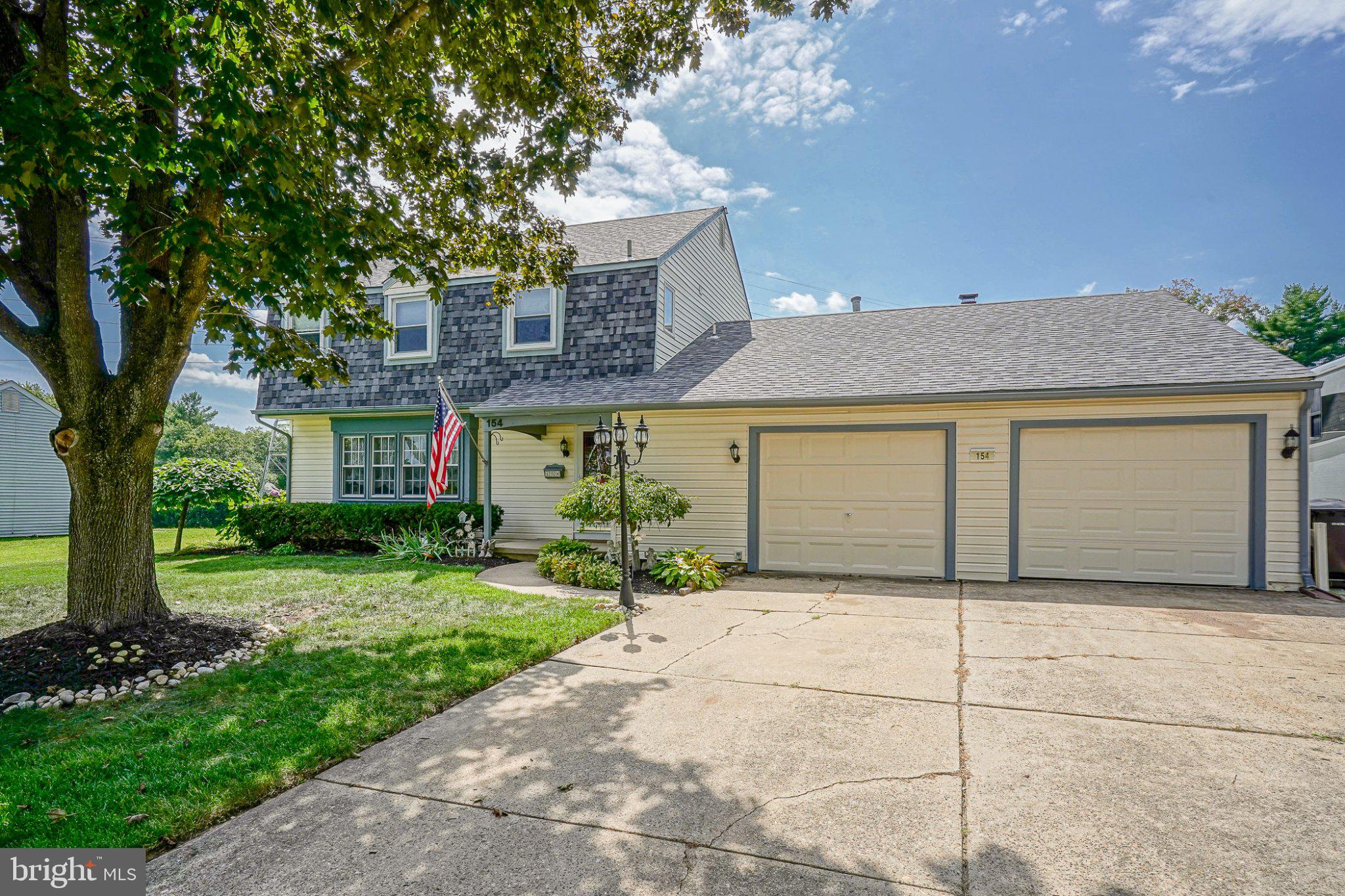 154 Forge Rd, Delran, NJ 08075