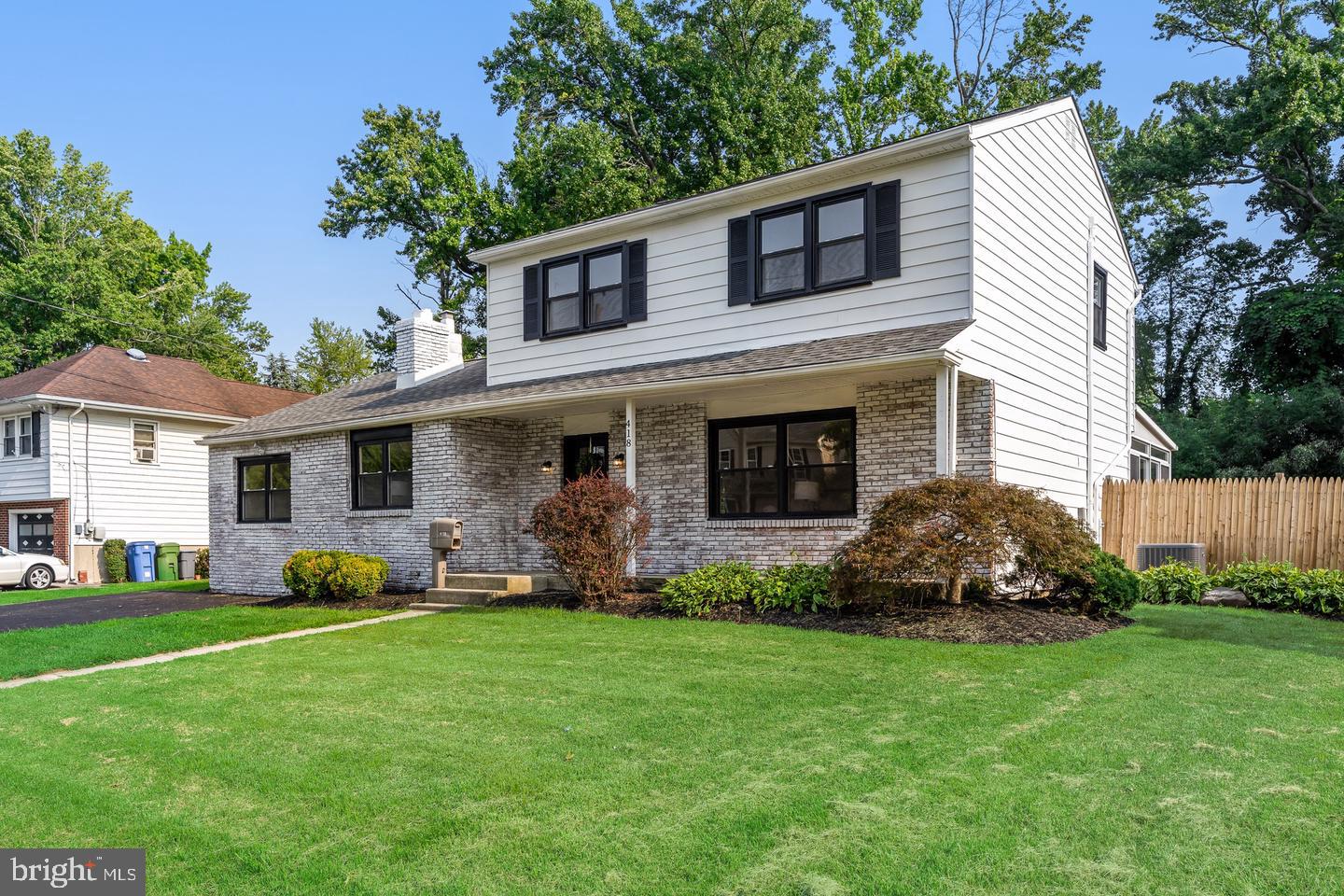 418 Kingston Dr, Cherry Hill, NJ 08034 photo