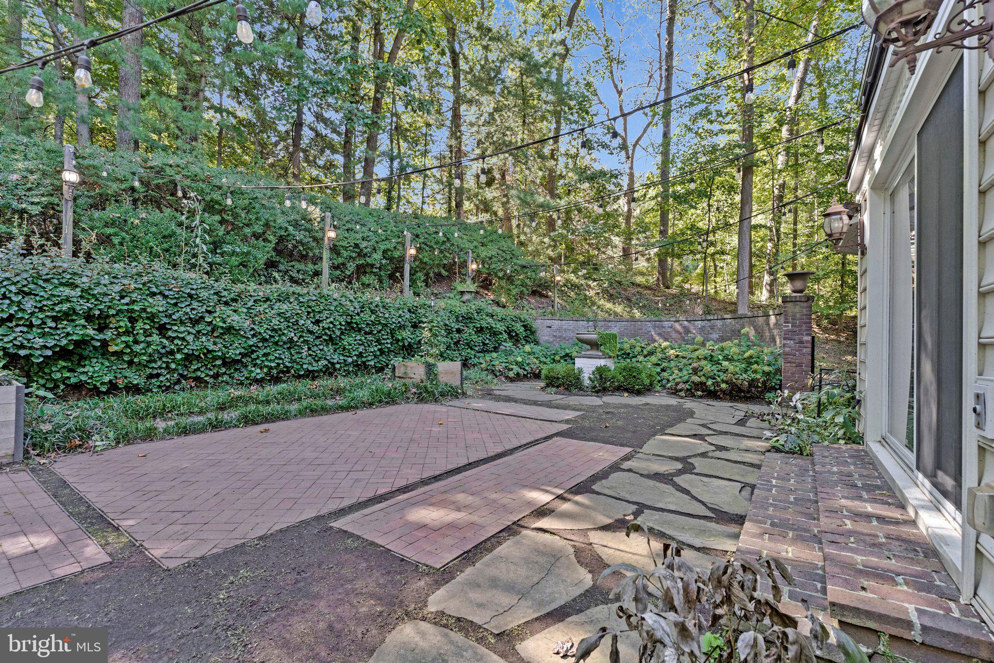 7845 Dominion Dr, Mc Lean, VA 22102 photo