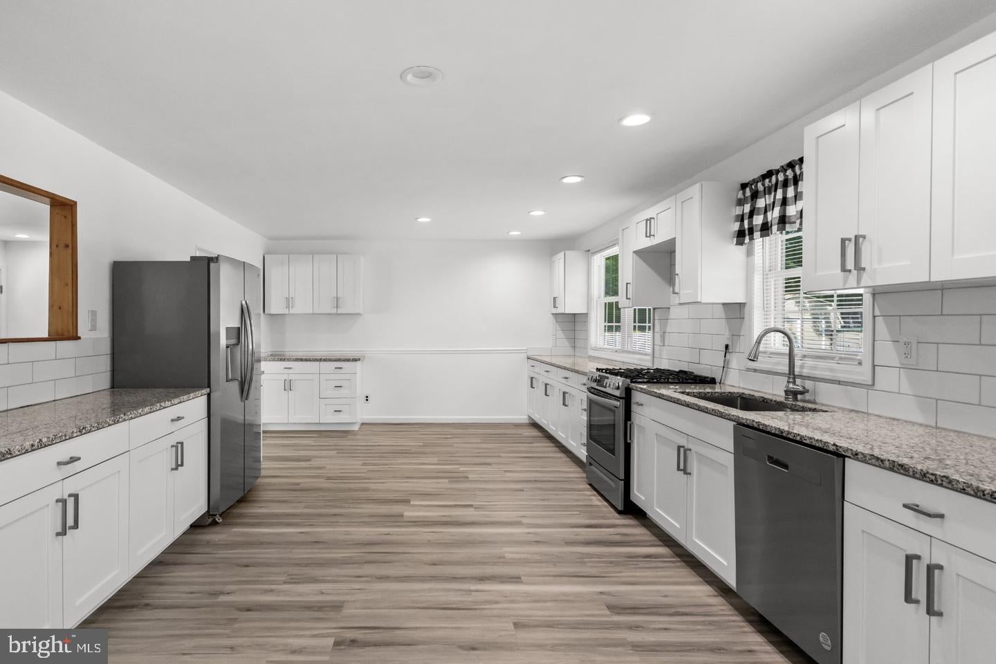 85 Myrtle Ave, Mickleton, NJ 08056 photo