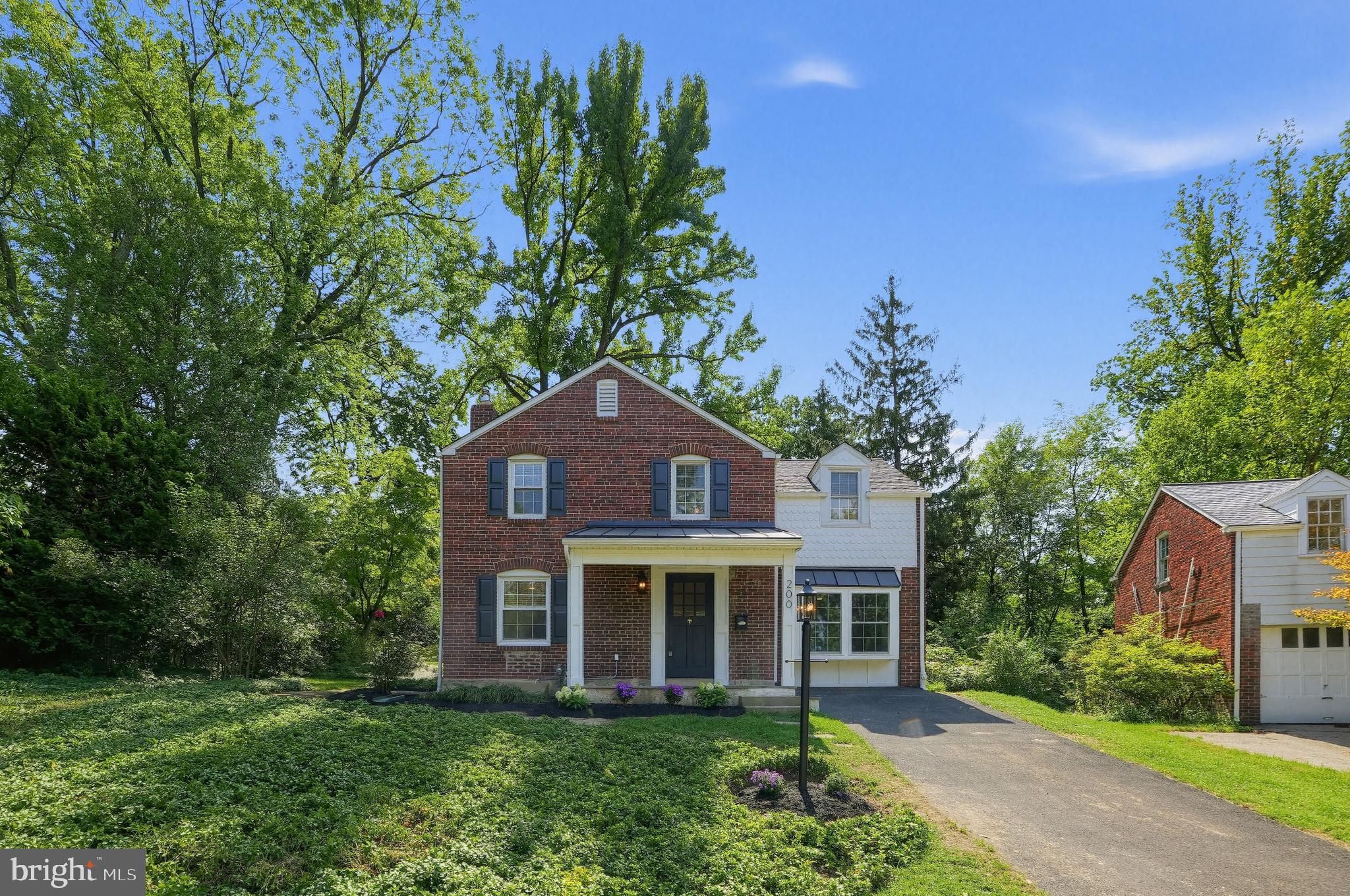 200 Glendalough Rd, Erdenheim, PA 19038