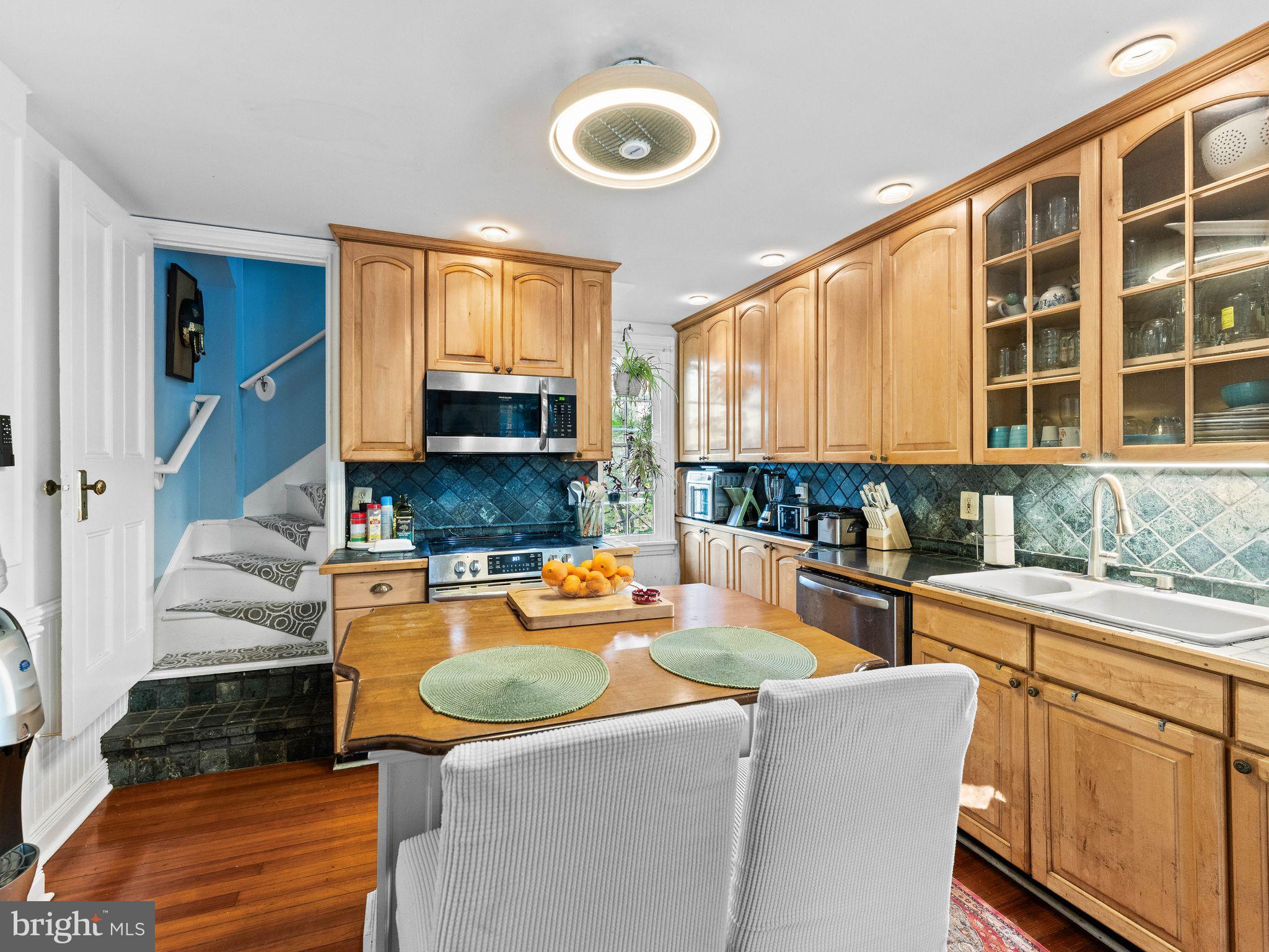 45 N Evergreen Ave, Woodbury, NJ 08096 photo