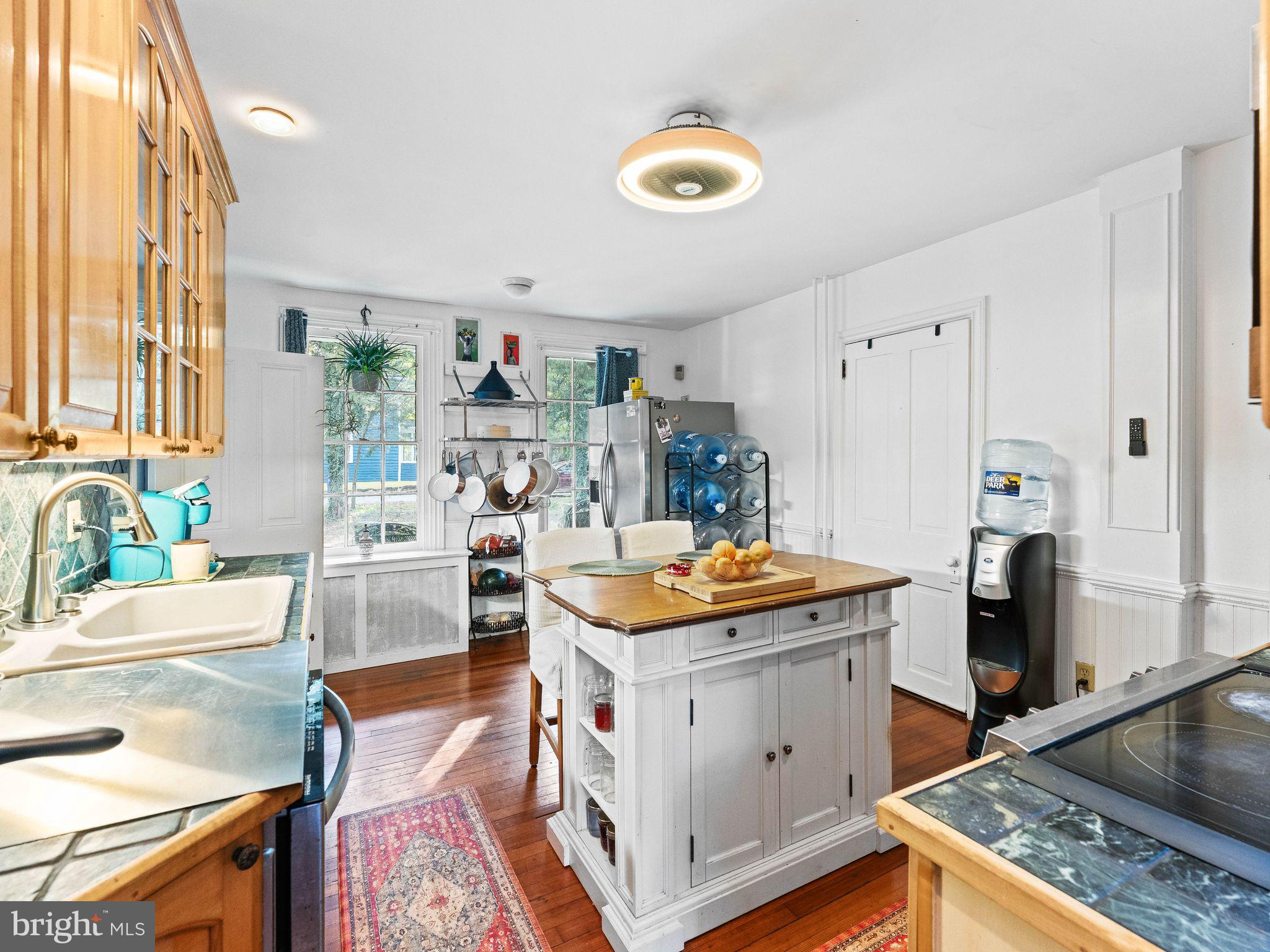 45 N Evergreen Ave, Woodbury, NJ 08096 photo
