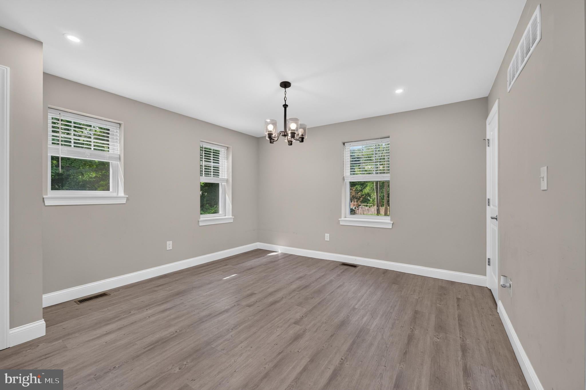 62 Higgins Ave, Clementon, NJ 08021 photo