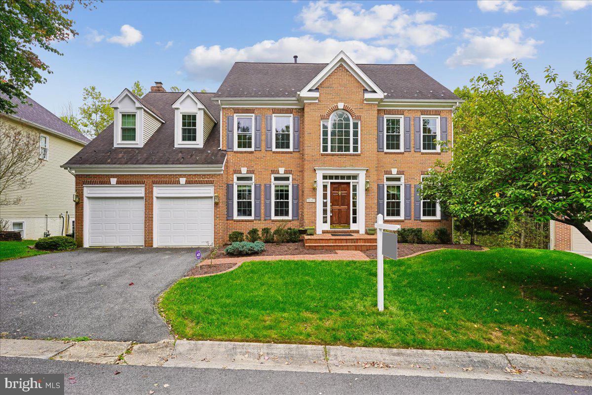 15103 Gravenstein Way, N Potomac, MD 20878