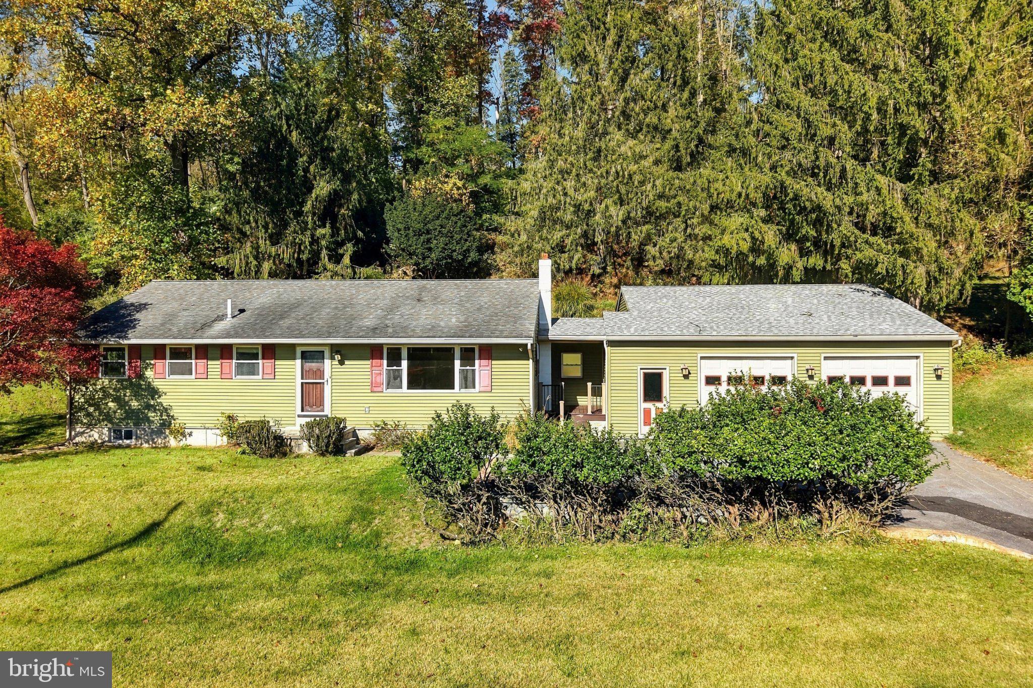 1712 Friedensburg Rd, Reading, PA 19606