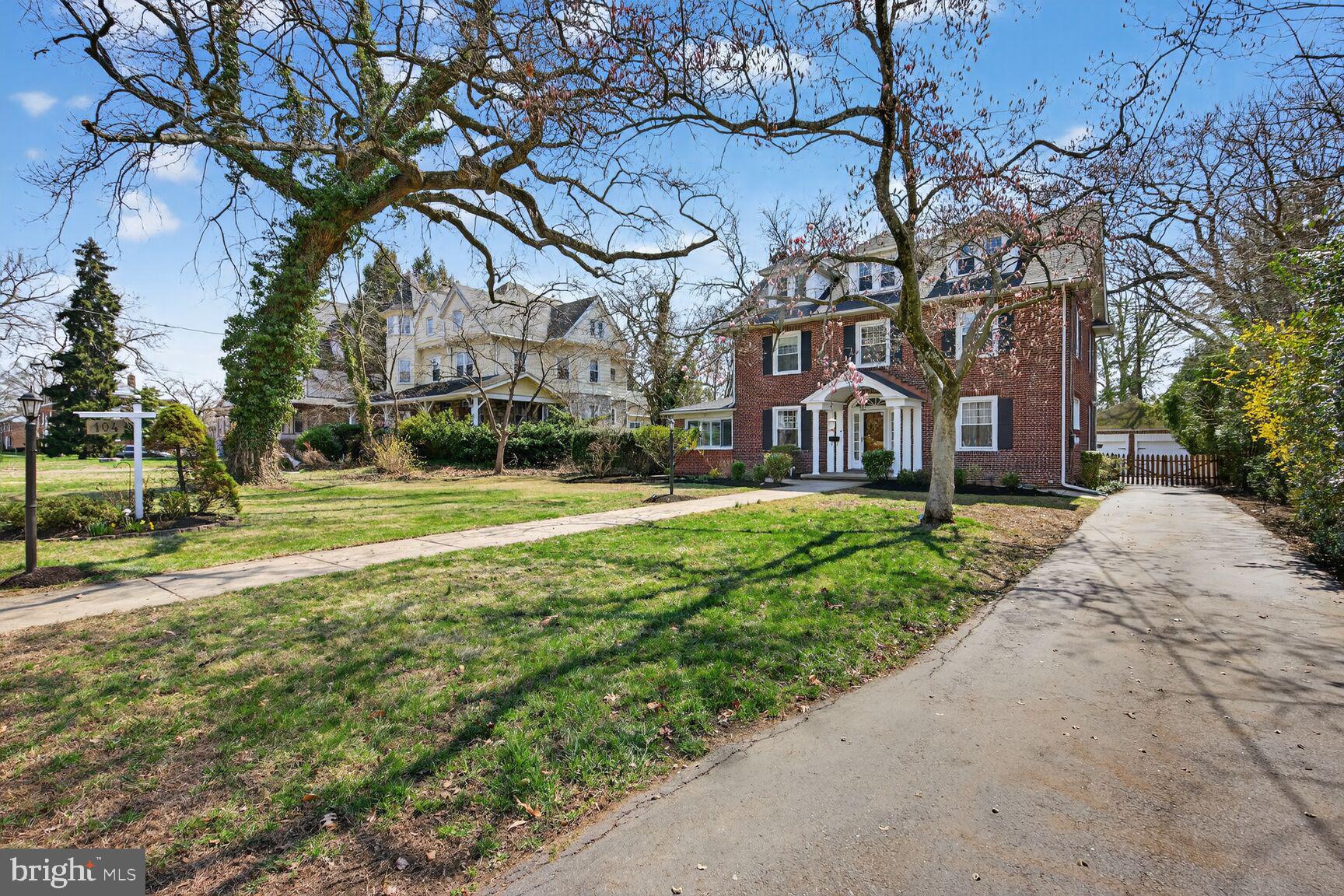 104 W Maple Ave, Merchantville, NJ 08109 photo
