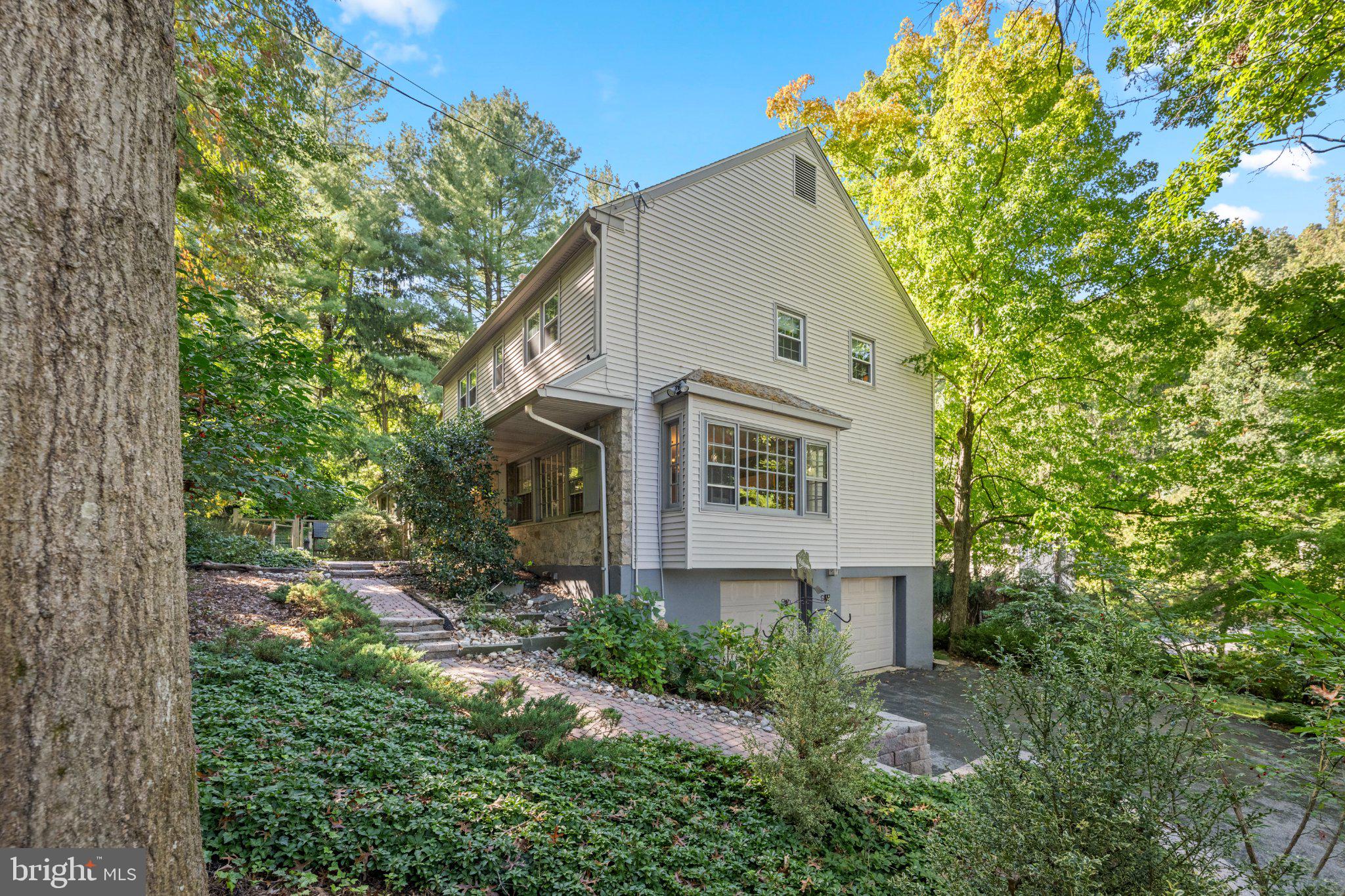 421 Garrison Way, Gulph Mills, PA 19428 photo