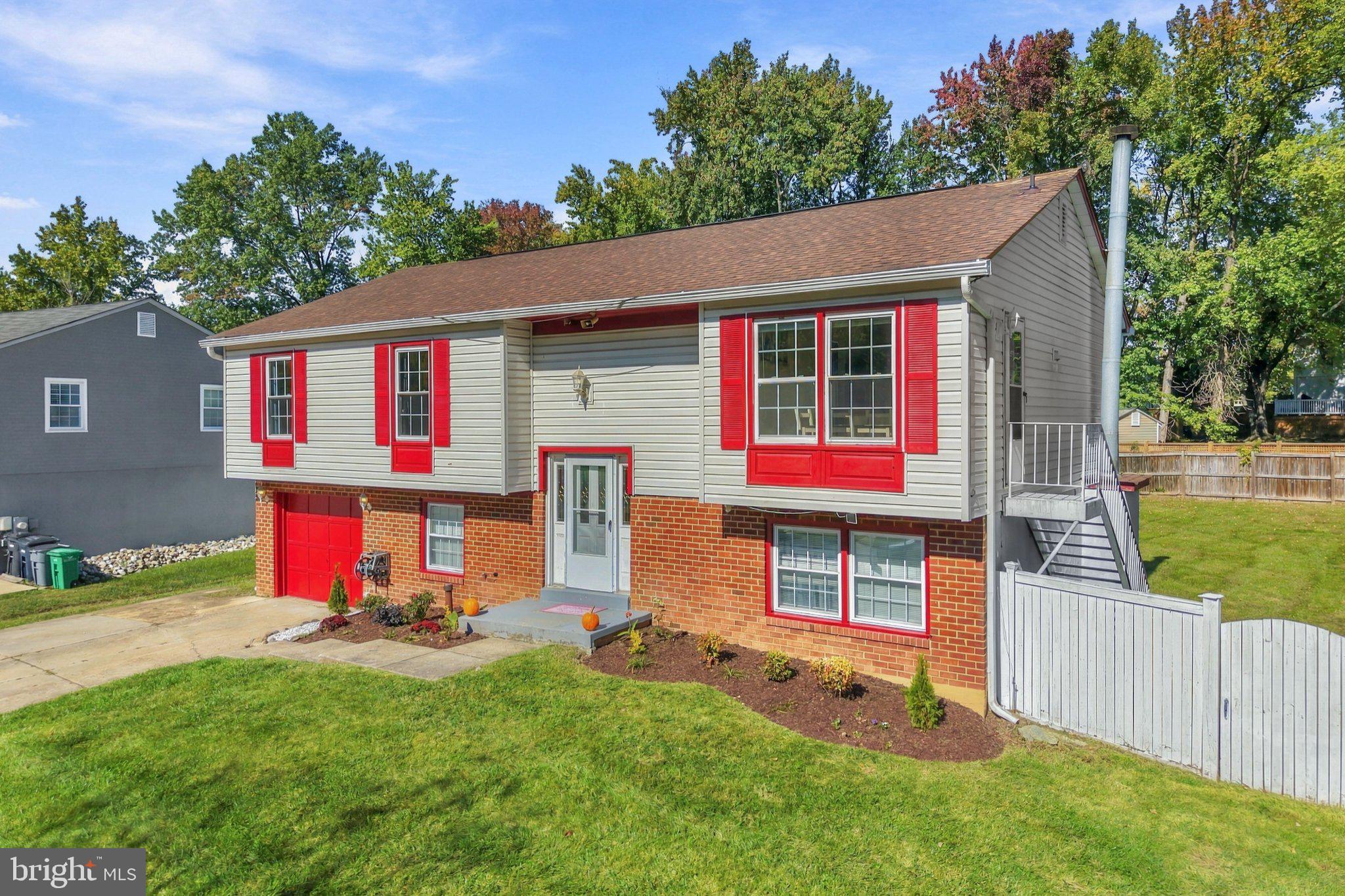 12521 Macduff Dr, Fort Washington, MD 20744 photo