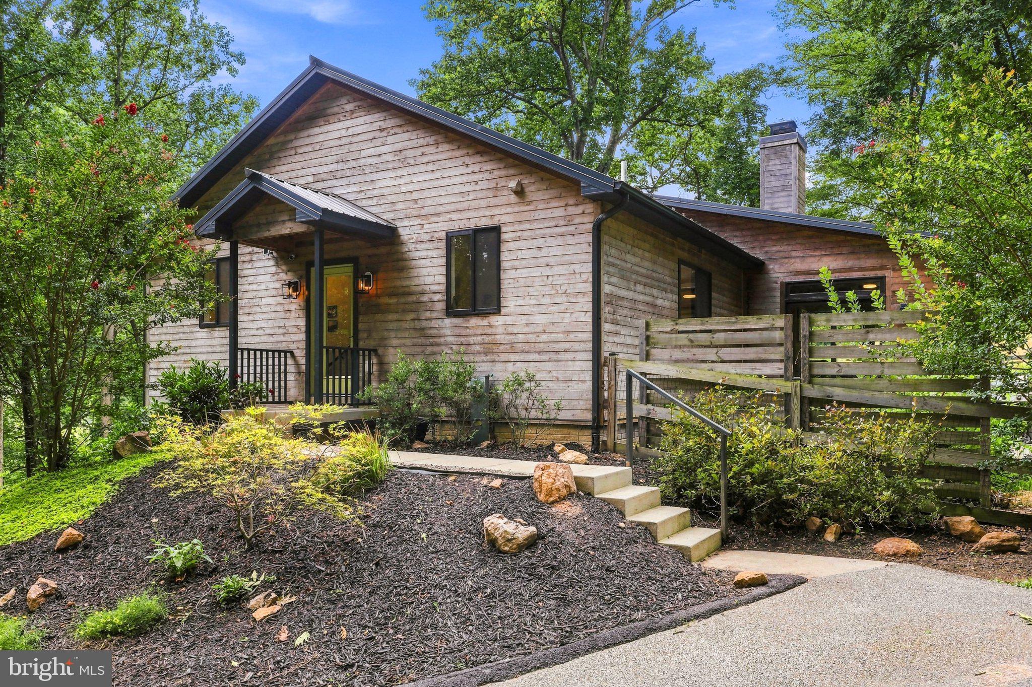 4244 Butler Rd, Glyndon, MD 21136