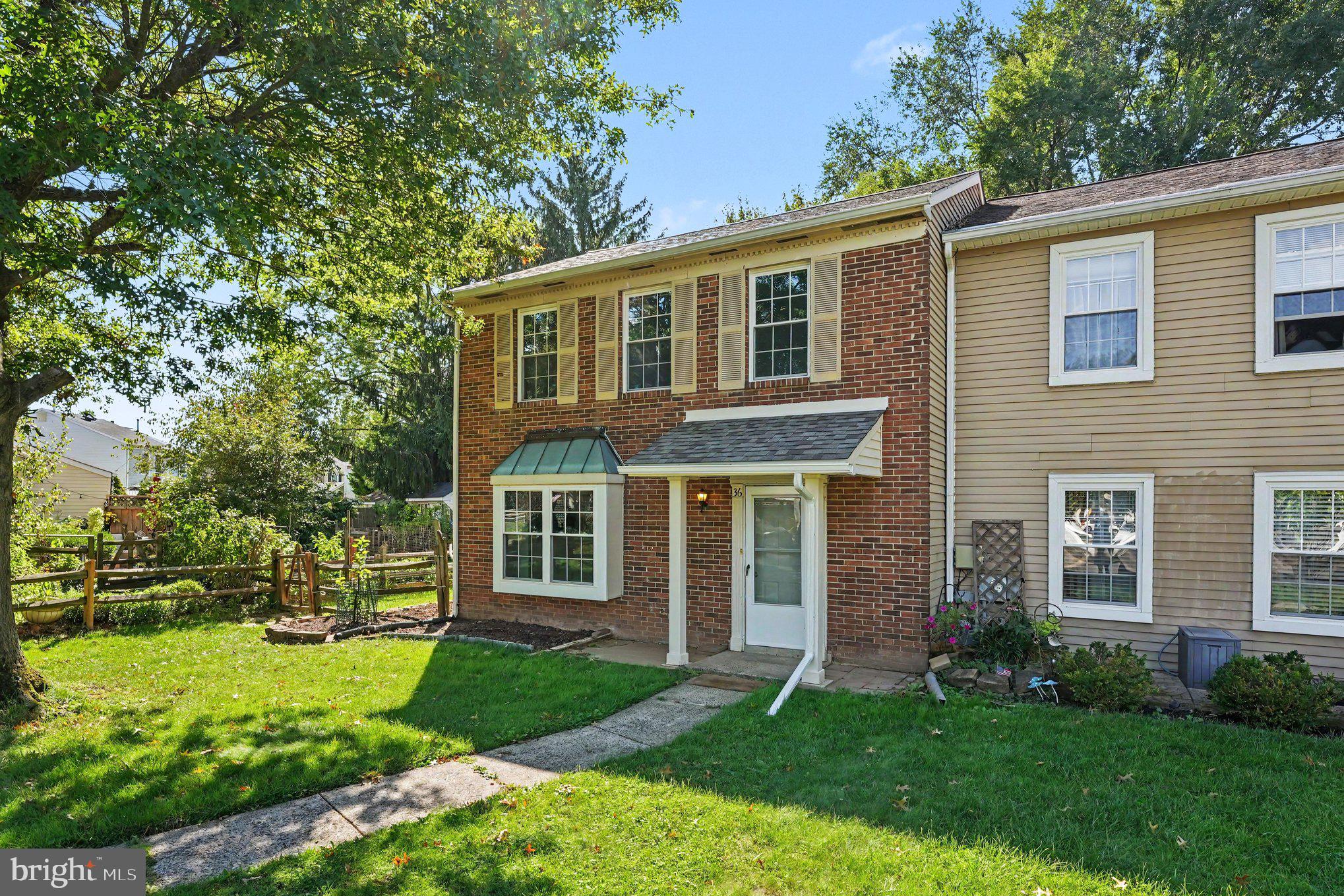 36 Hunt Dr, Horsham, PA 19044 photo