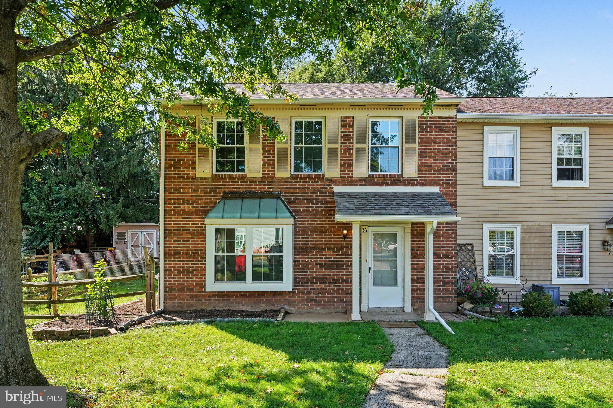 36 Hunt Dr, Horsham, PA 19044