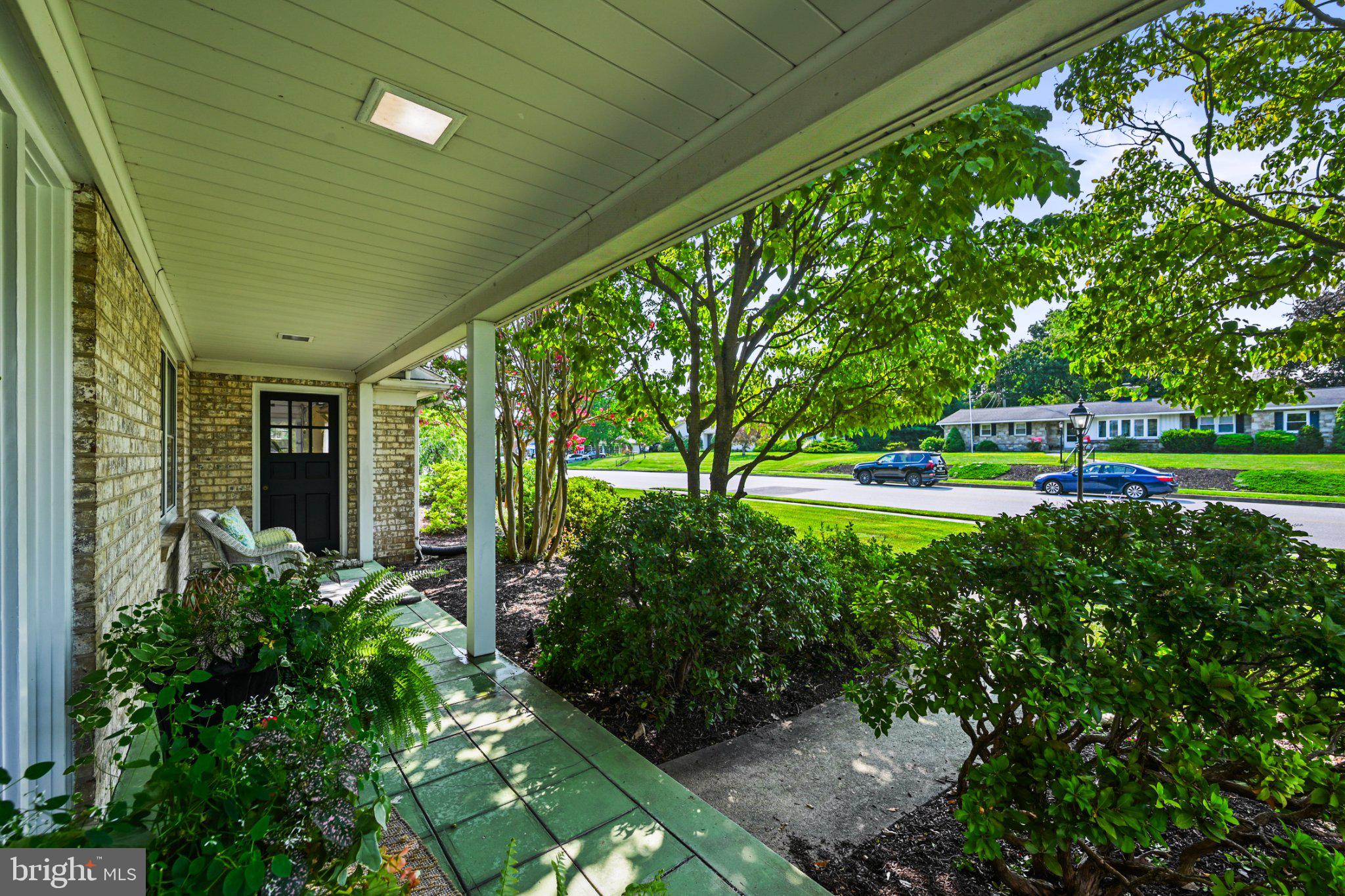 355 Glenwyn Dr, Littlestown, PA 17340 photo