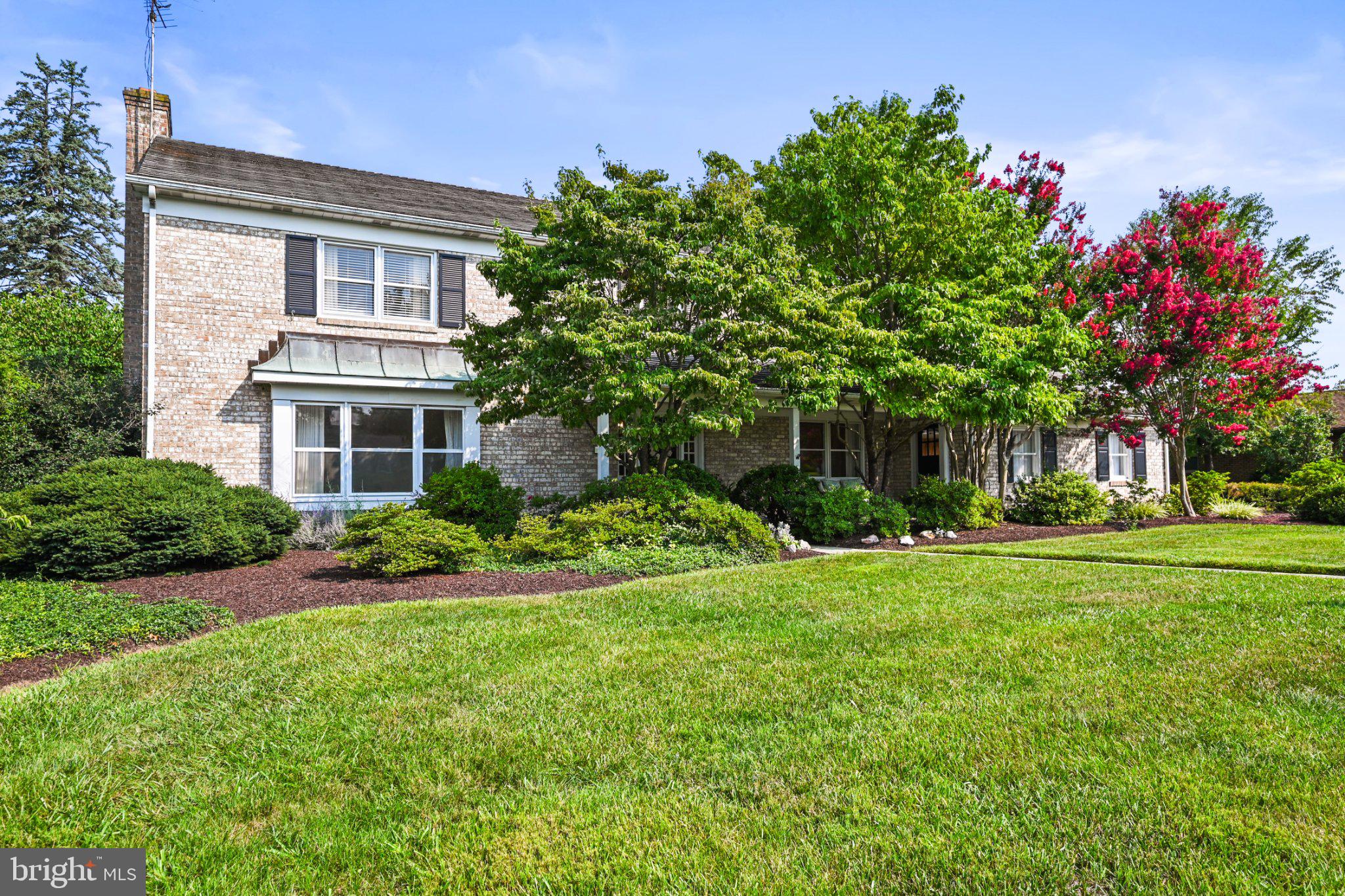 355 Glenwyn Dr, Littlestown, PA 17340 photo