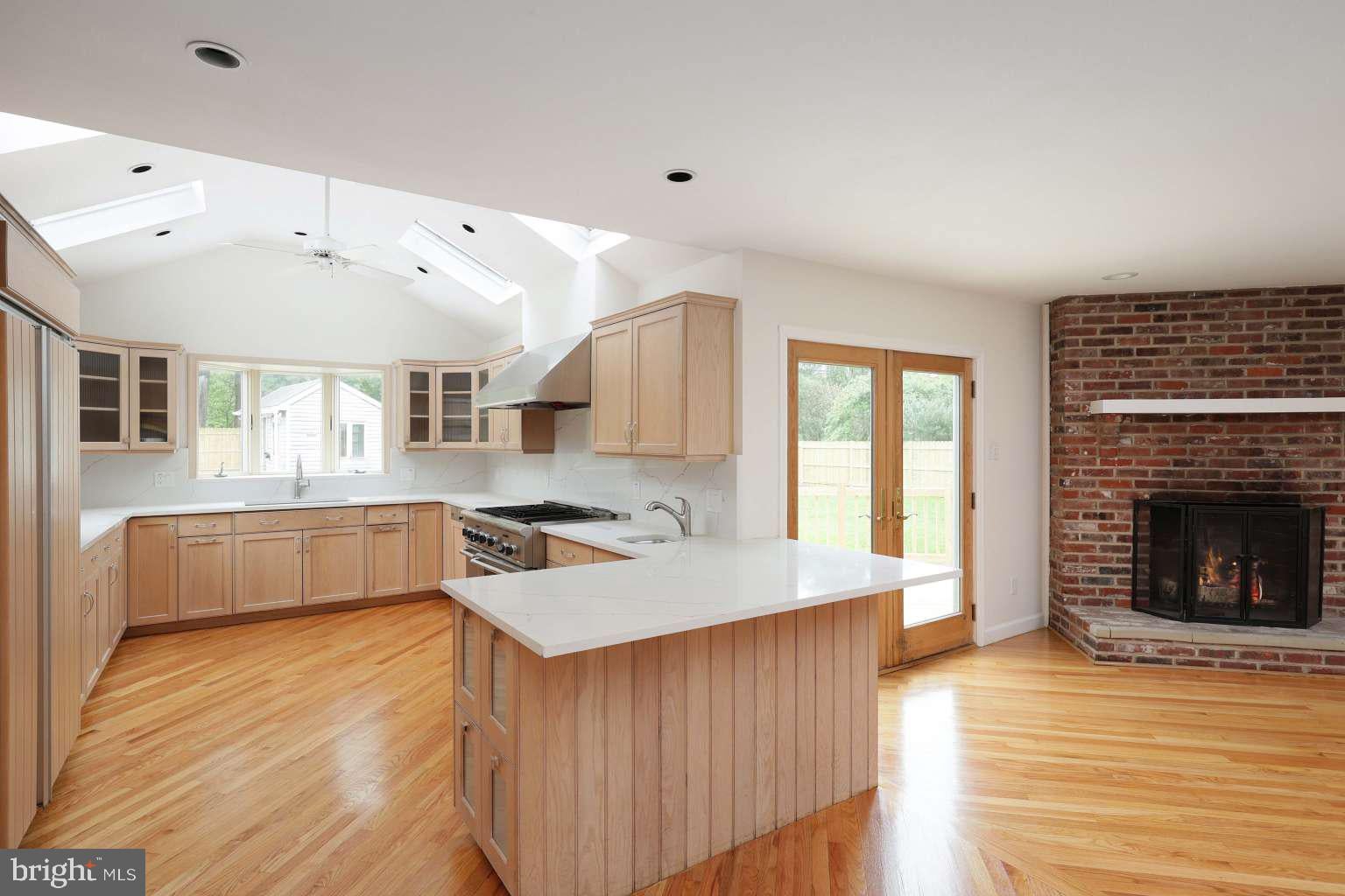 24 Riverview Dr, Ewan, NJ 08628 photo